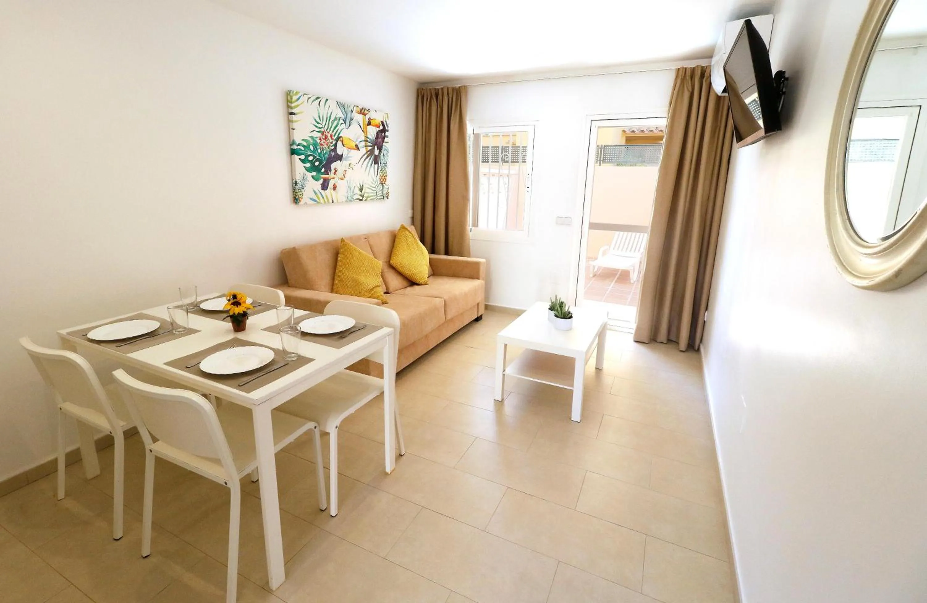 Bed in Naika Studios & Apartments