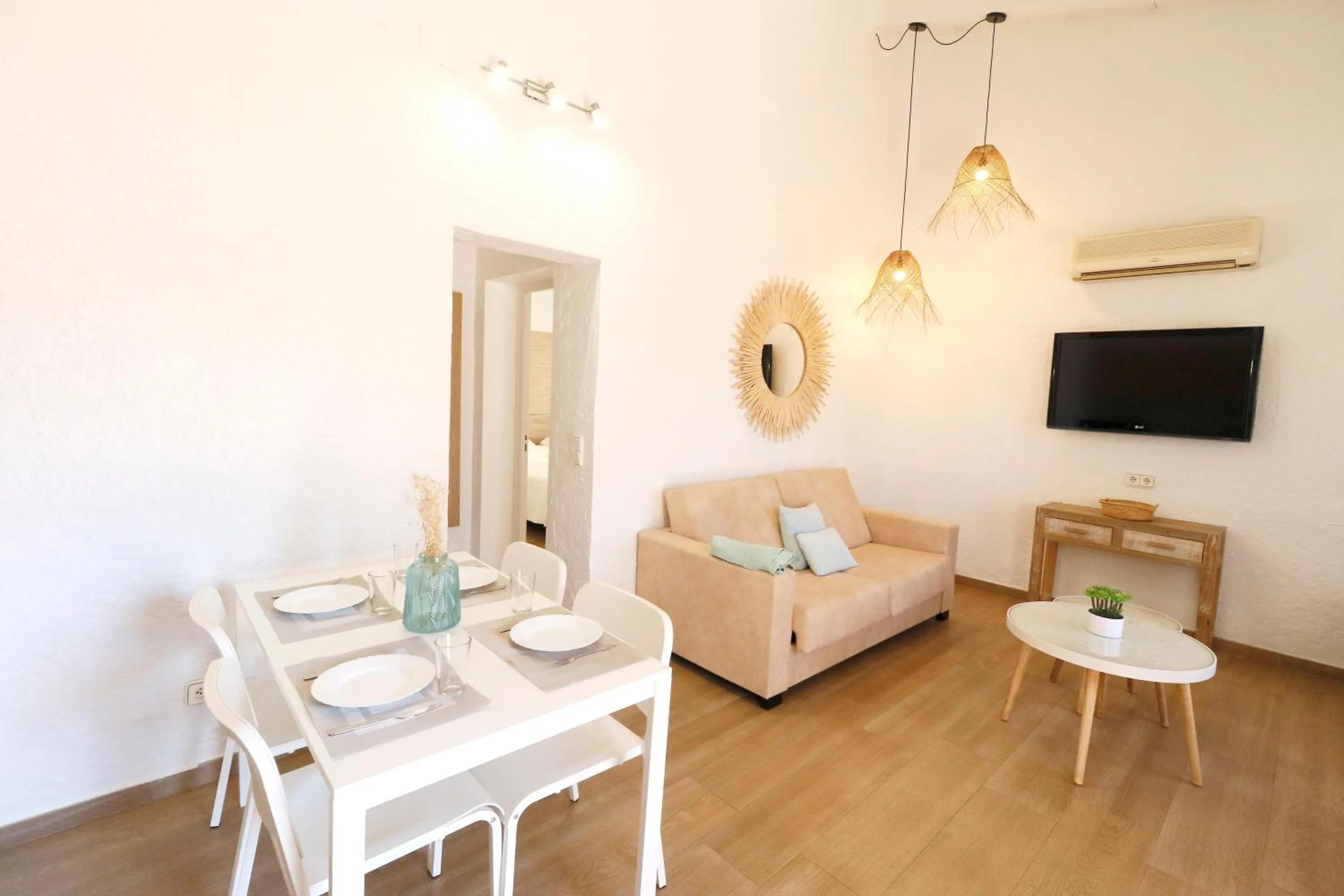 Bed in Naika Studios & Apartments