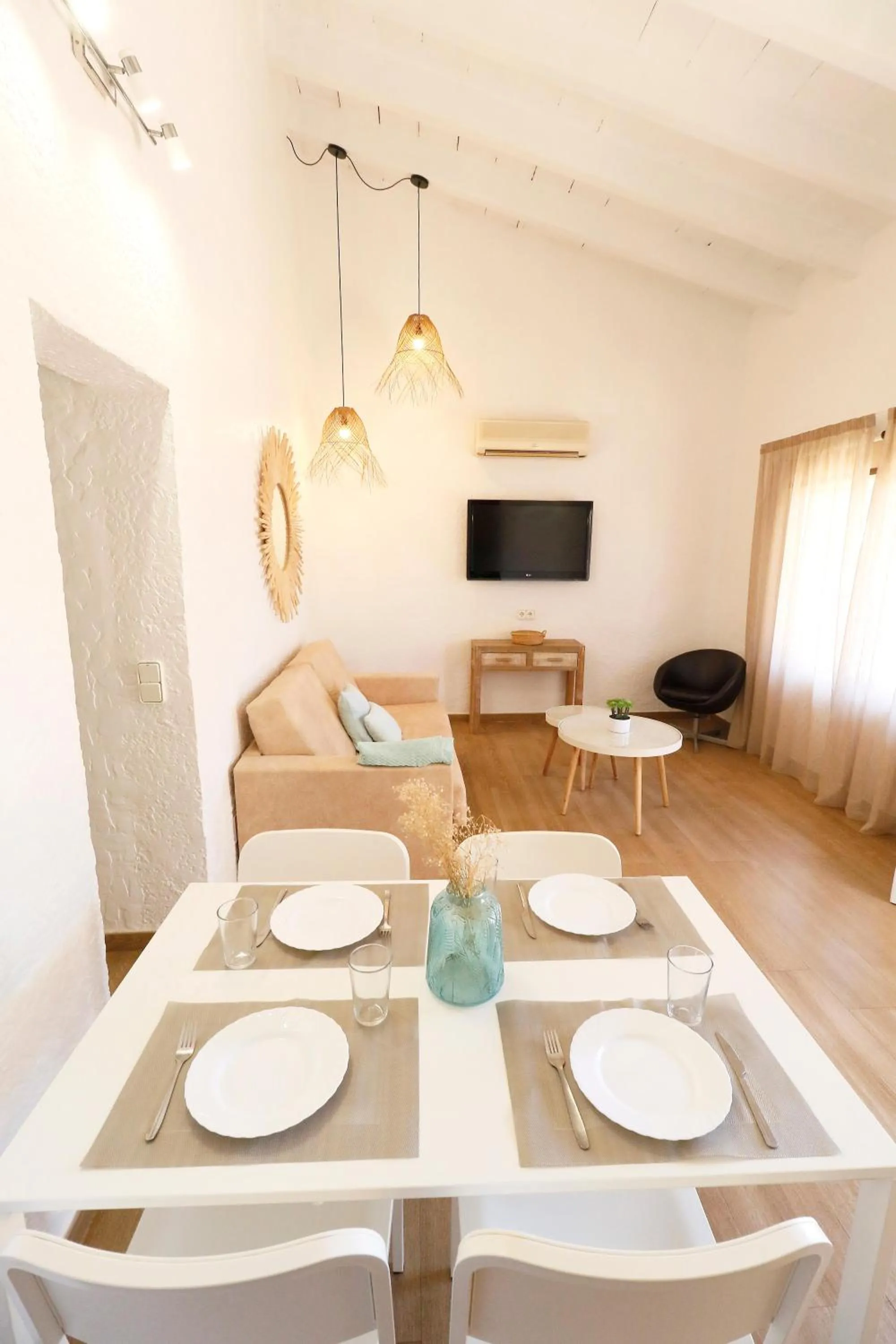 Bed in Naika Studios & Apartments