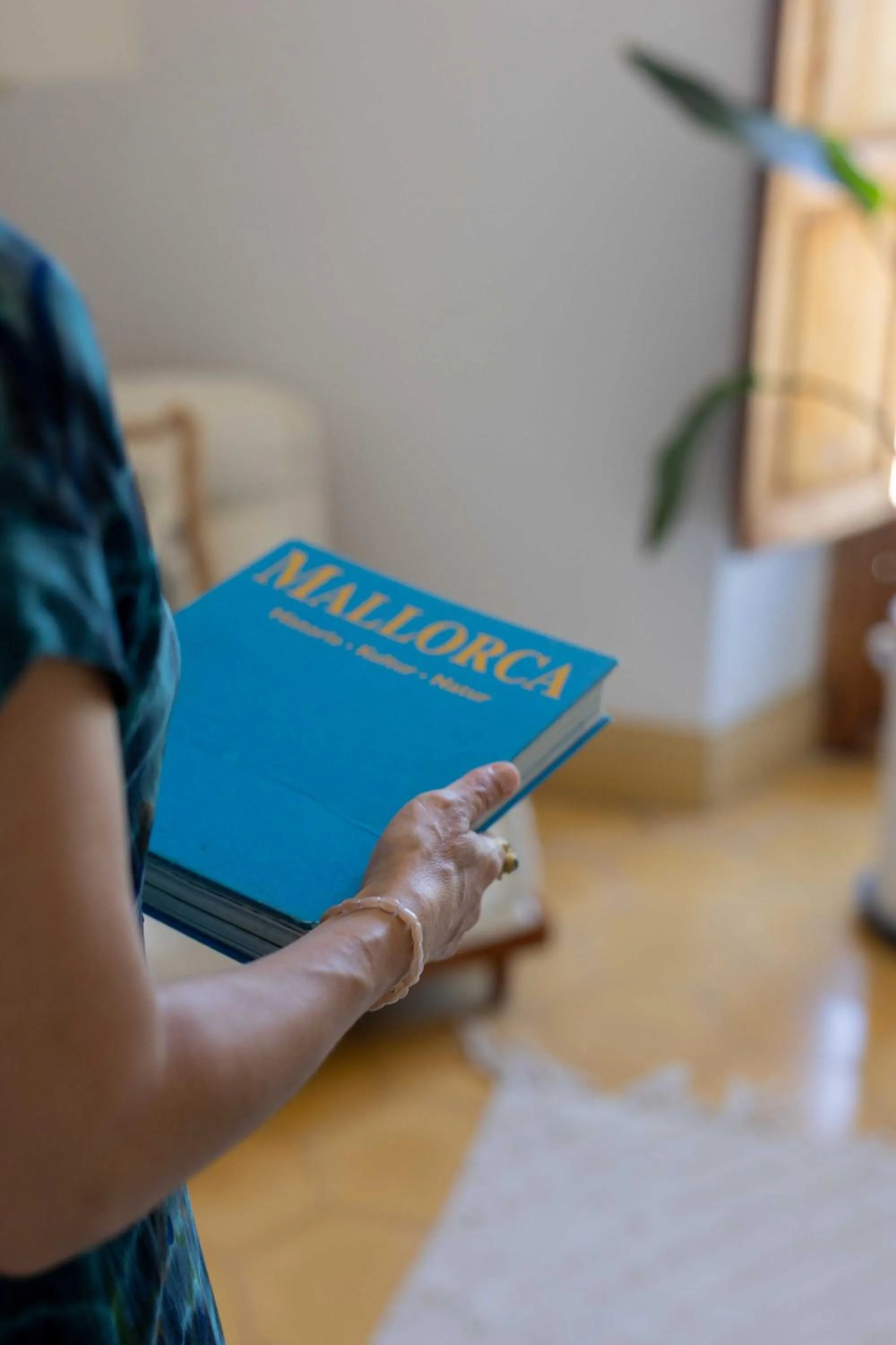 Text overlay in Agroturismo Son Boronat