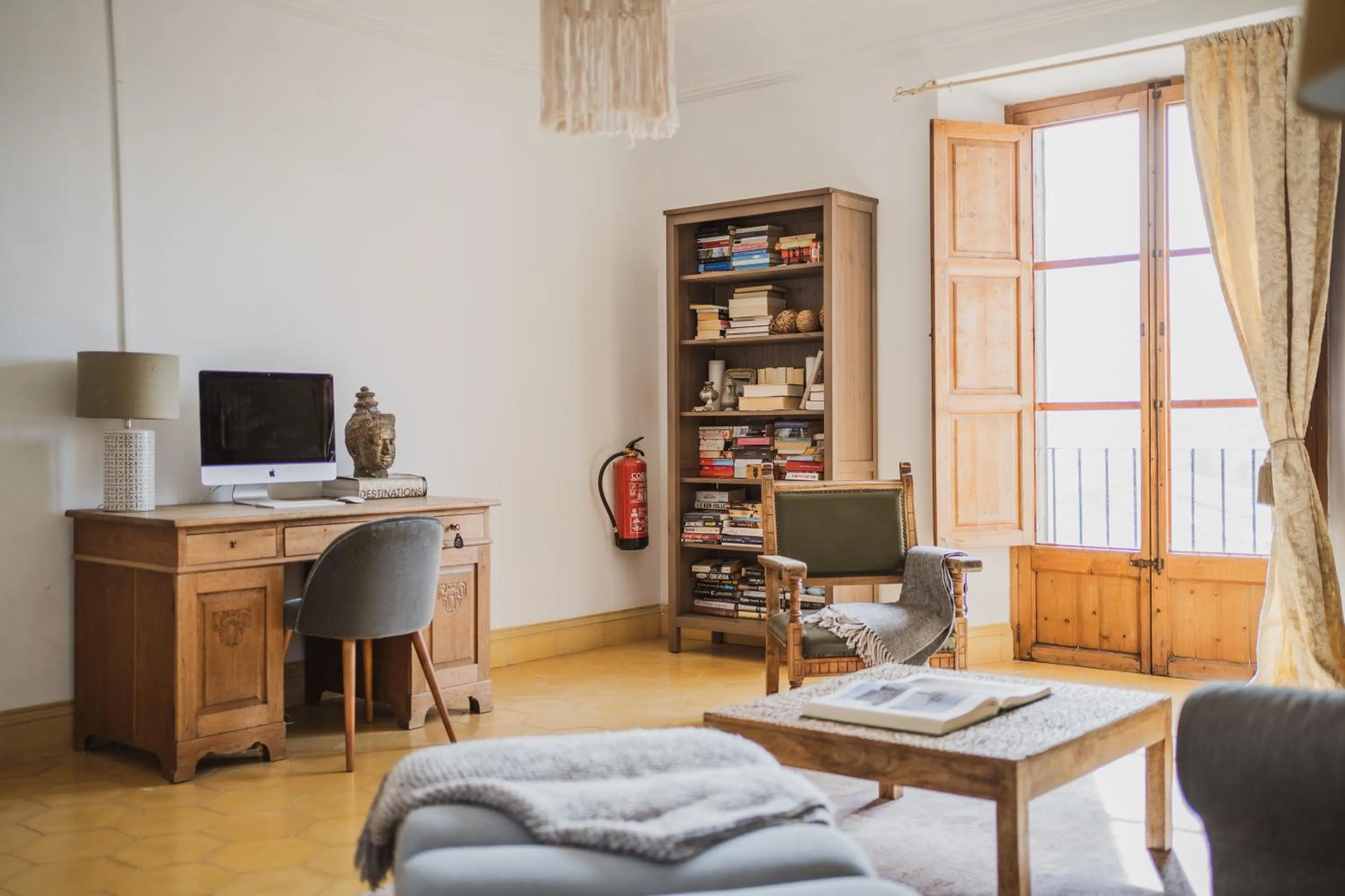 Library in Agroturismo Son Boronat