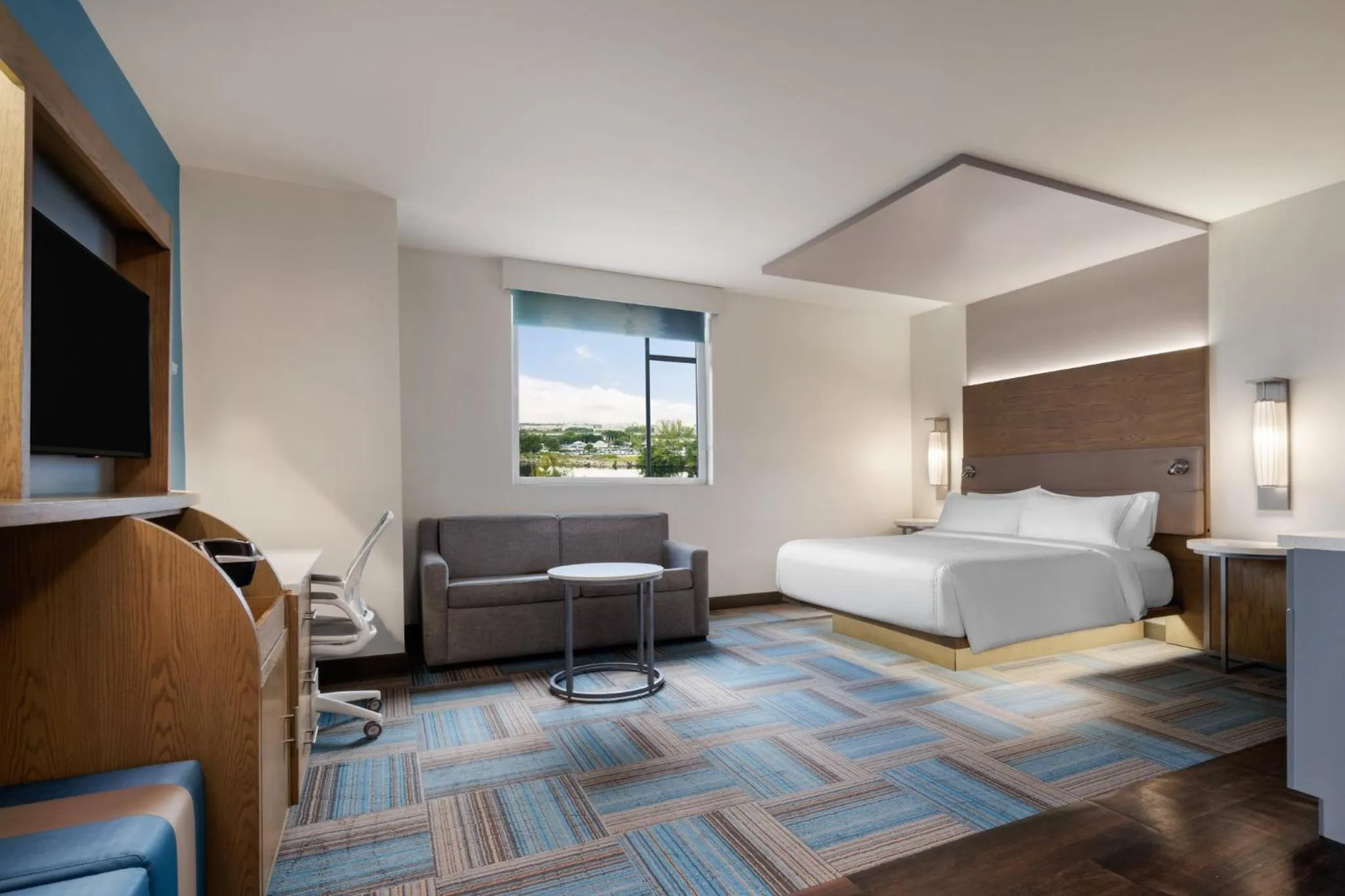 Photo of the whole room, Bed in EVEN Hotel Miami - Airport by IHG