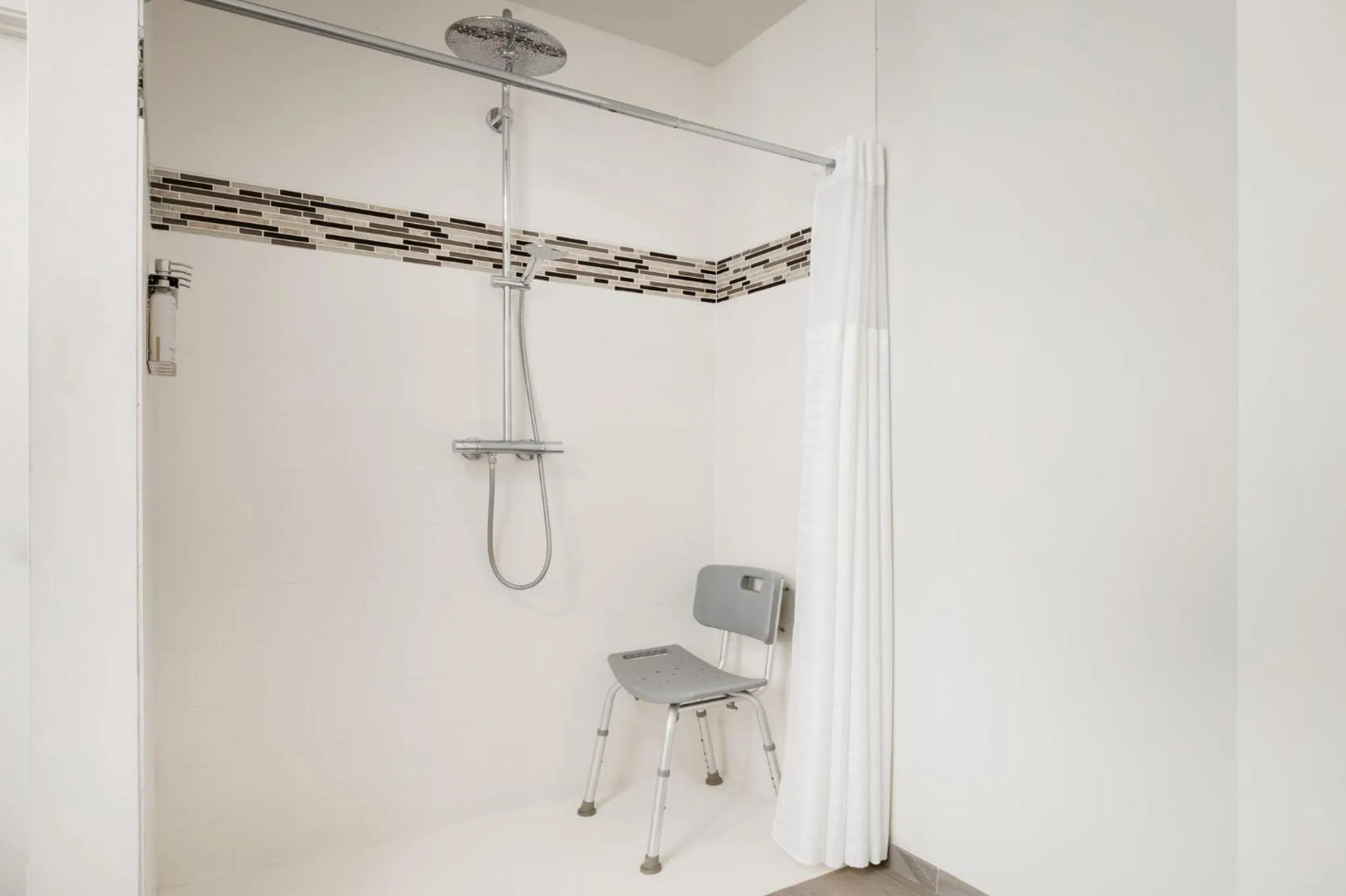 Photo of the whole room in EVEN Hotel Miami - Airport by IHG