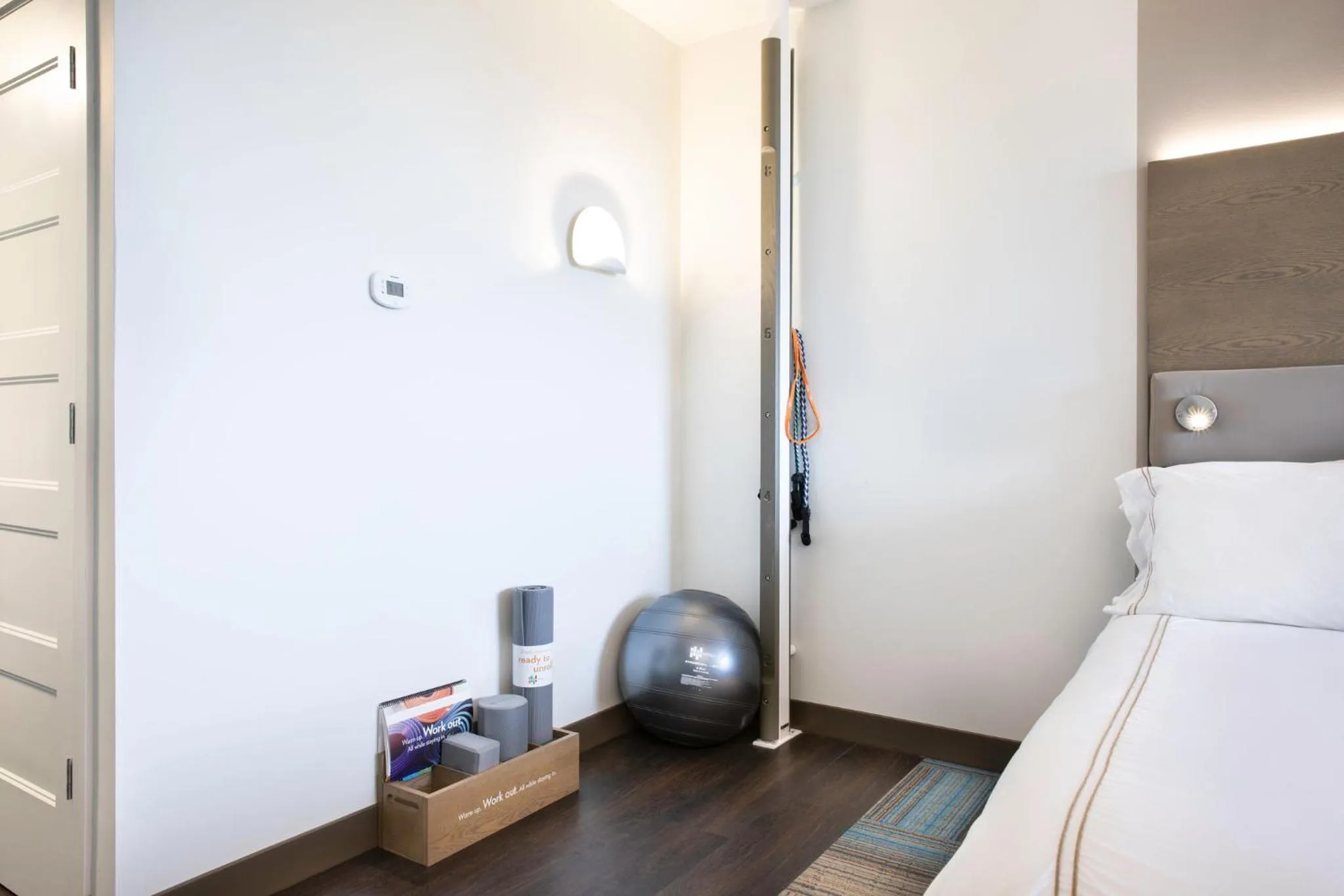 Bedroom, Bed in EVEN Hotel Miami - Airport by IHG