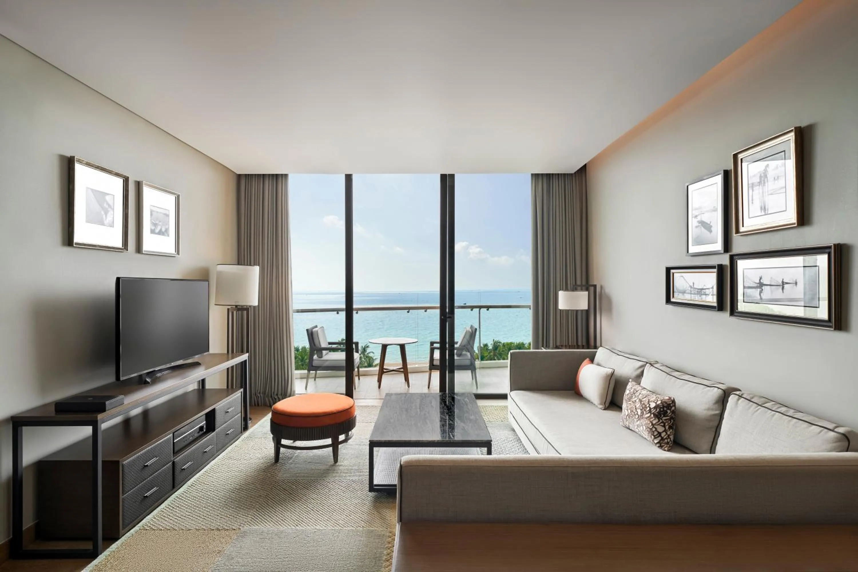 Living room in InterContinental Phu Quoc Long Beach Resort by IHG