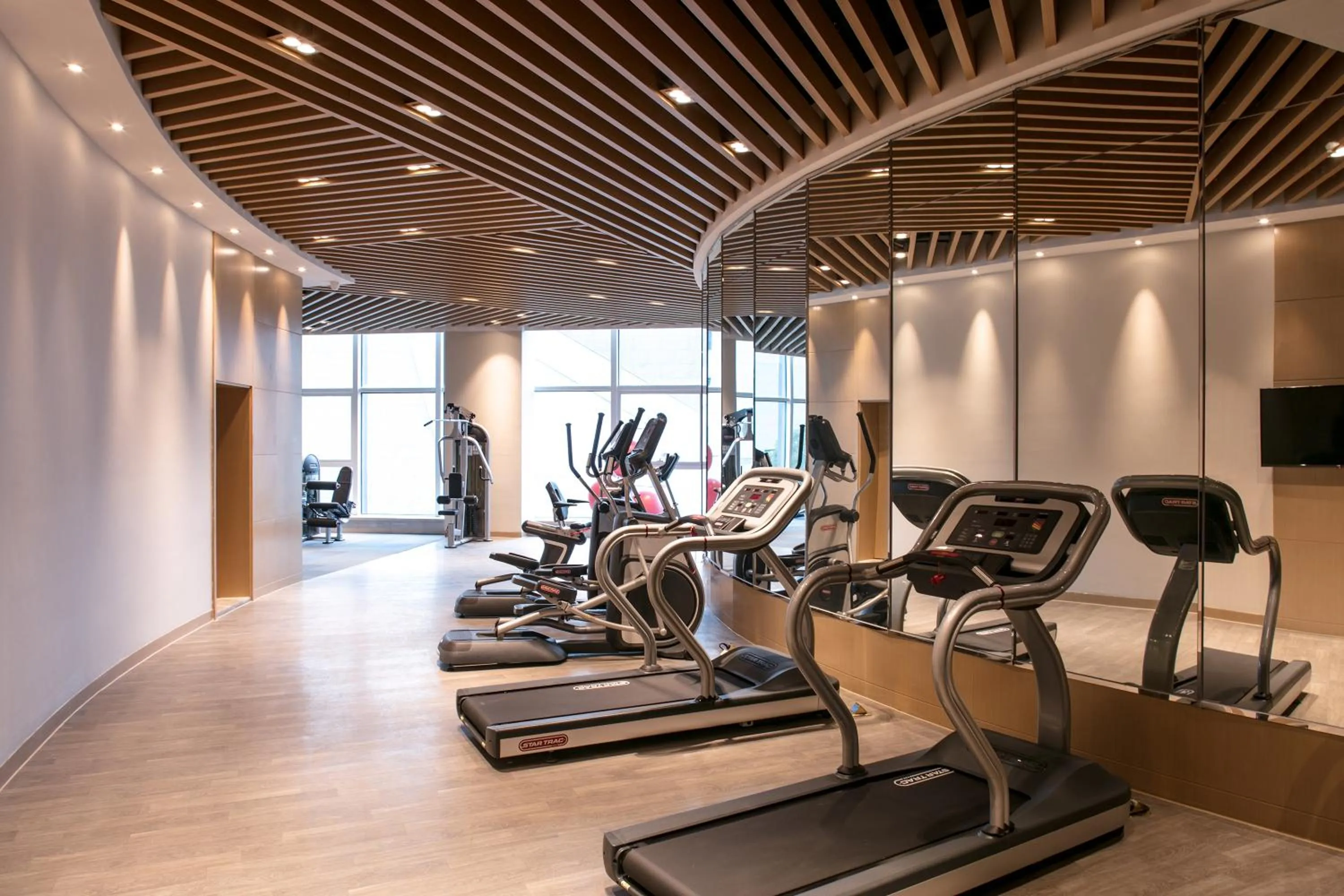 Fitness centre/facilities in Holiday Inn Hangzhou Gongshu by IHG