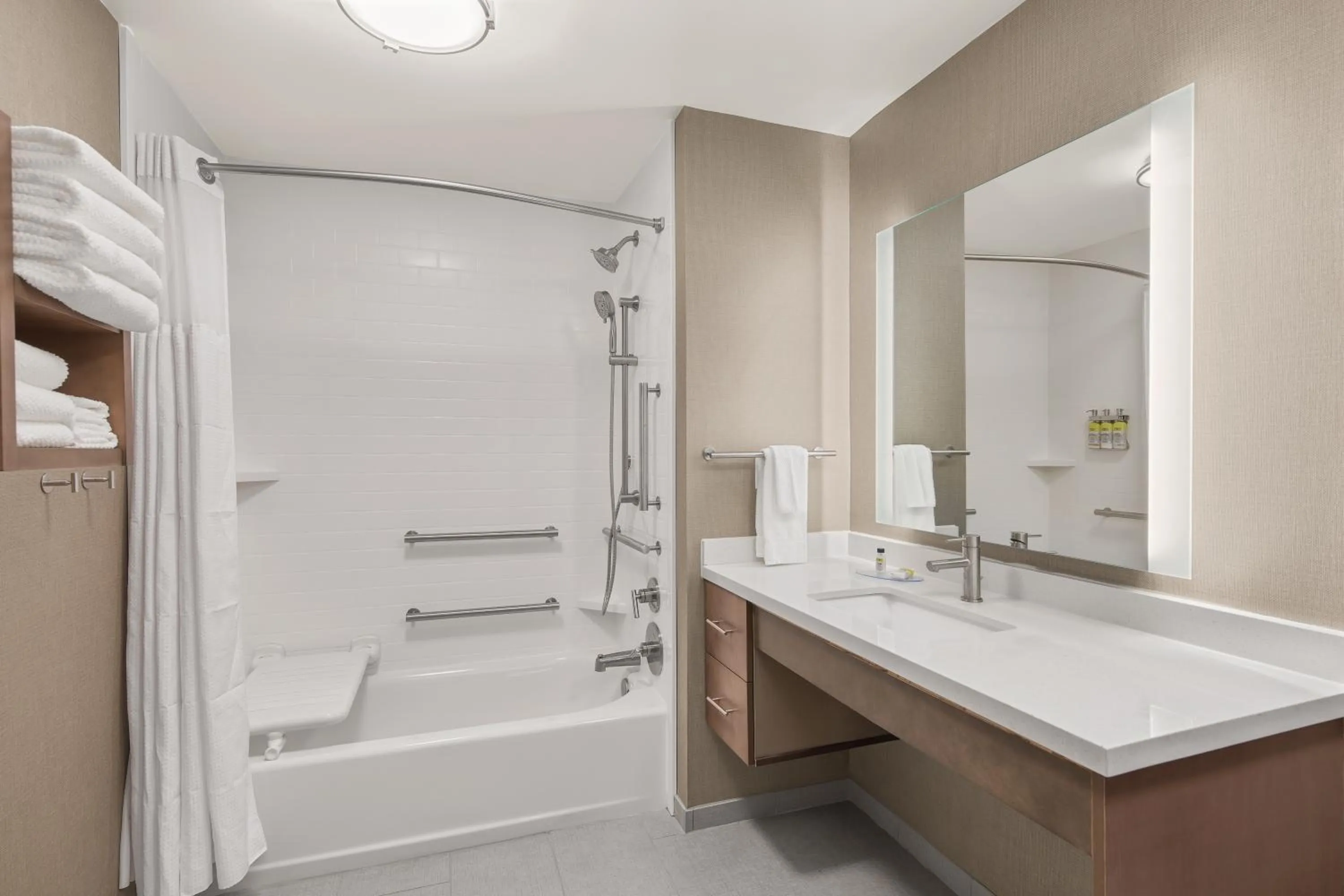 Bathroom in Staybridge Suites - Florence Center by IHG