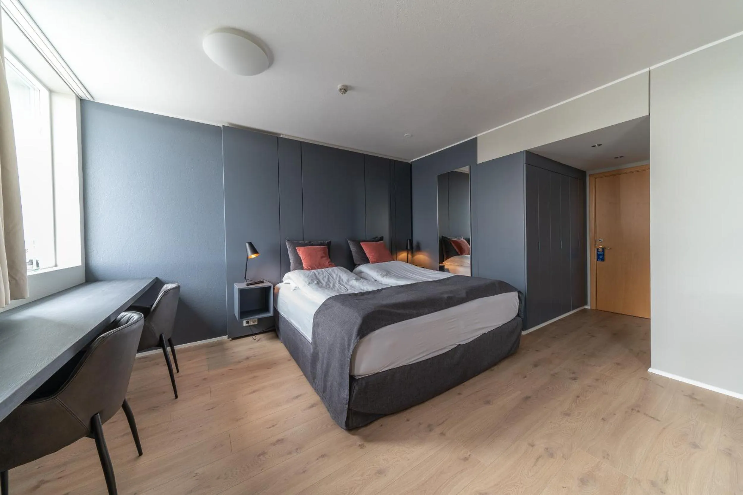 Bedroom, Bed in Hotel Isafjördur - Torg