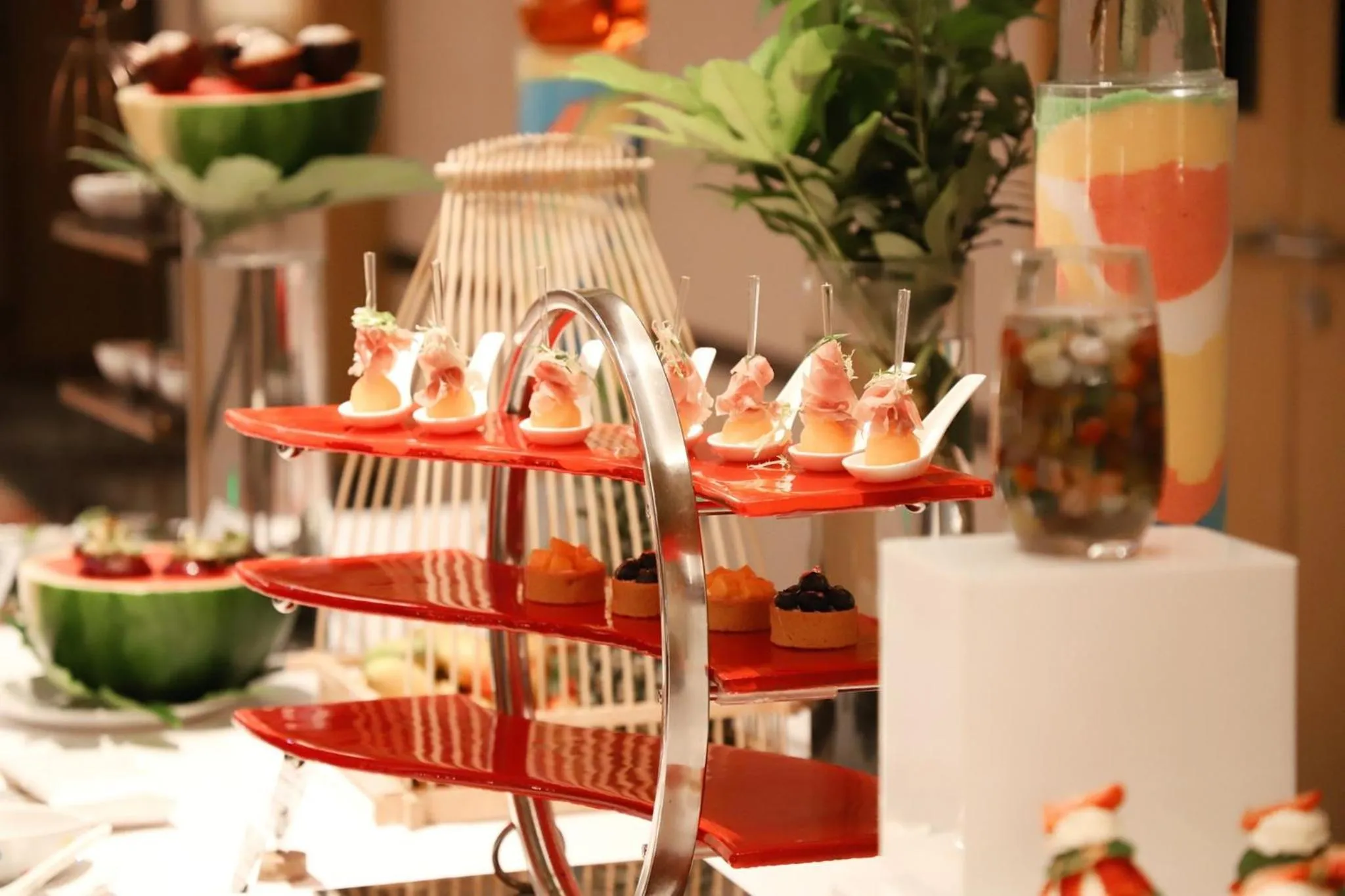 Restaurant/places to eat in Crowne Plaza Nanchang Wanli by IHG