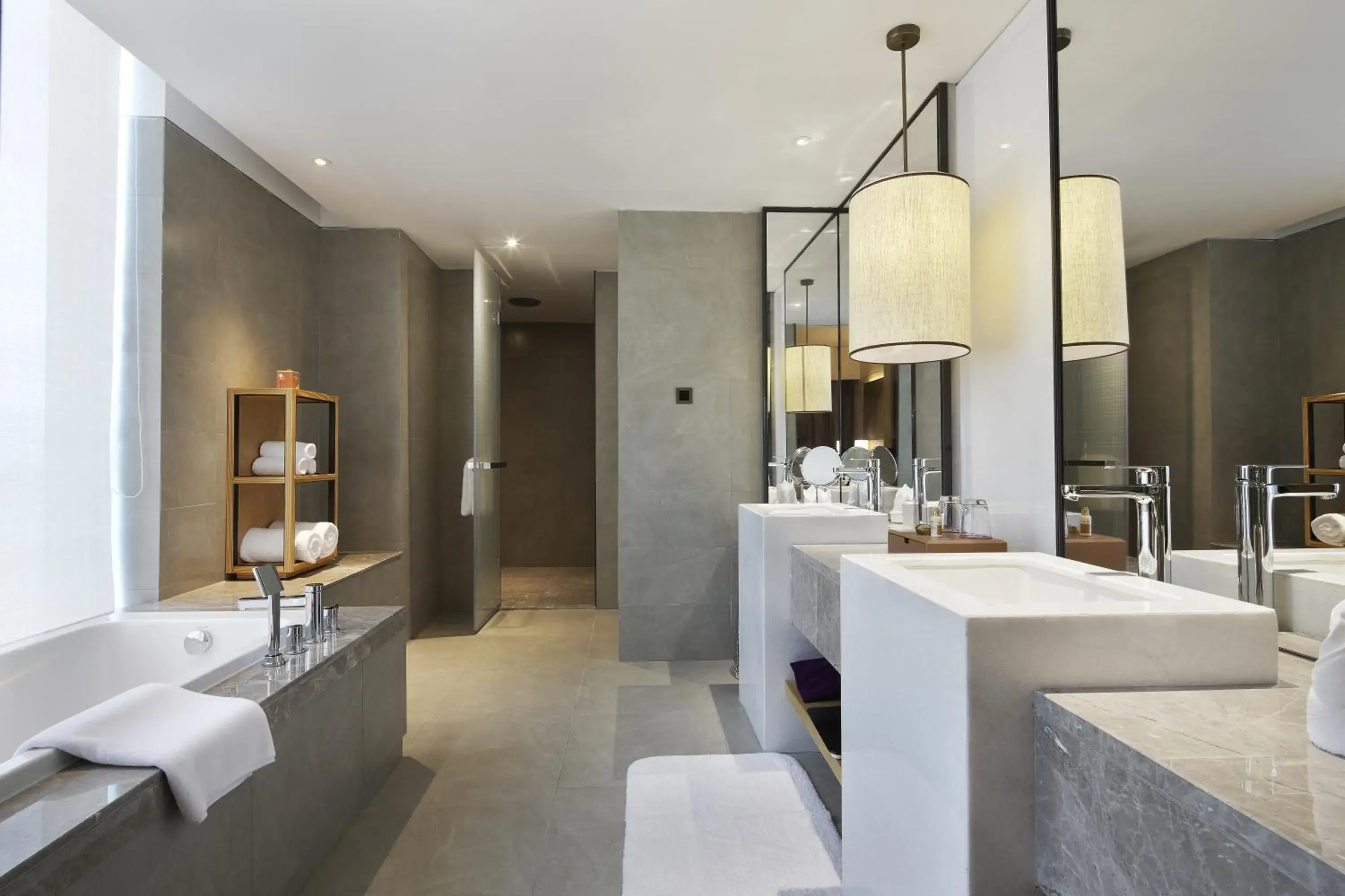 Junior King Suite in Crowne Plaza Nanchang Wanli by IHG Junior King Suite in Crowne Plaza Nanchang Wanli by IHG