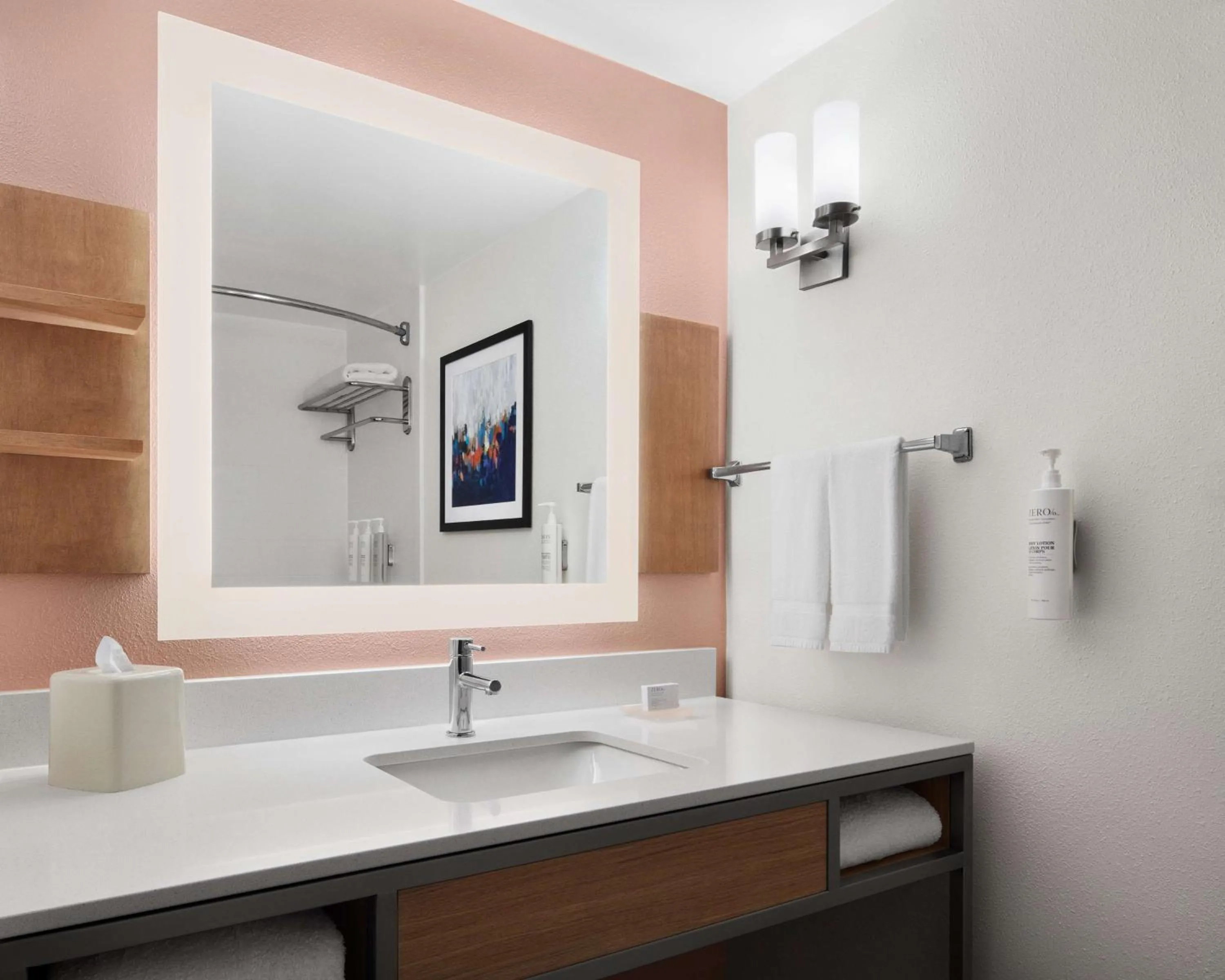 Bathroom in Hilton Garden Inn Beaufort