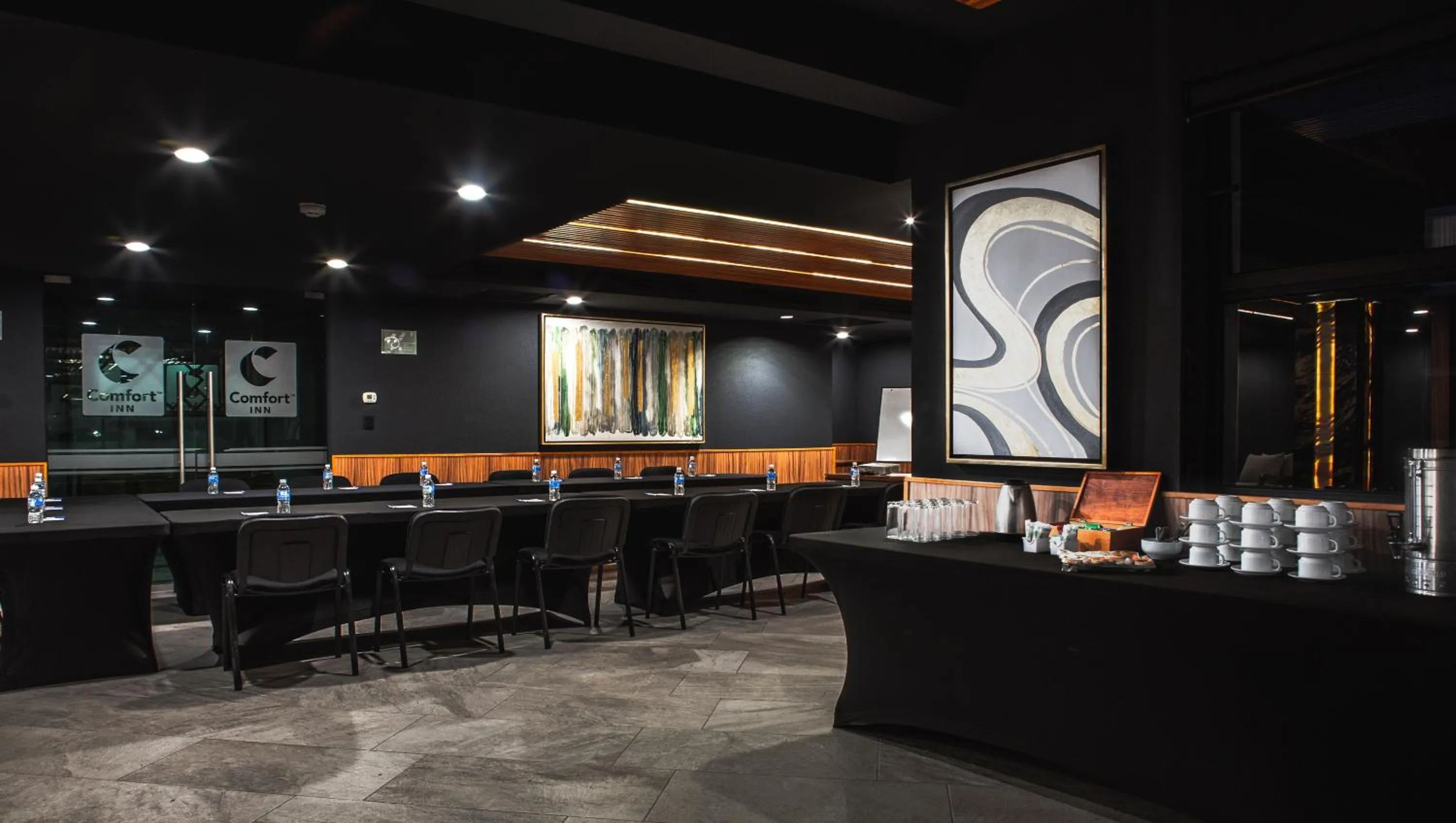 Banquet/Function facilities in Hotel Cayala Inn