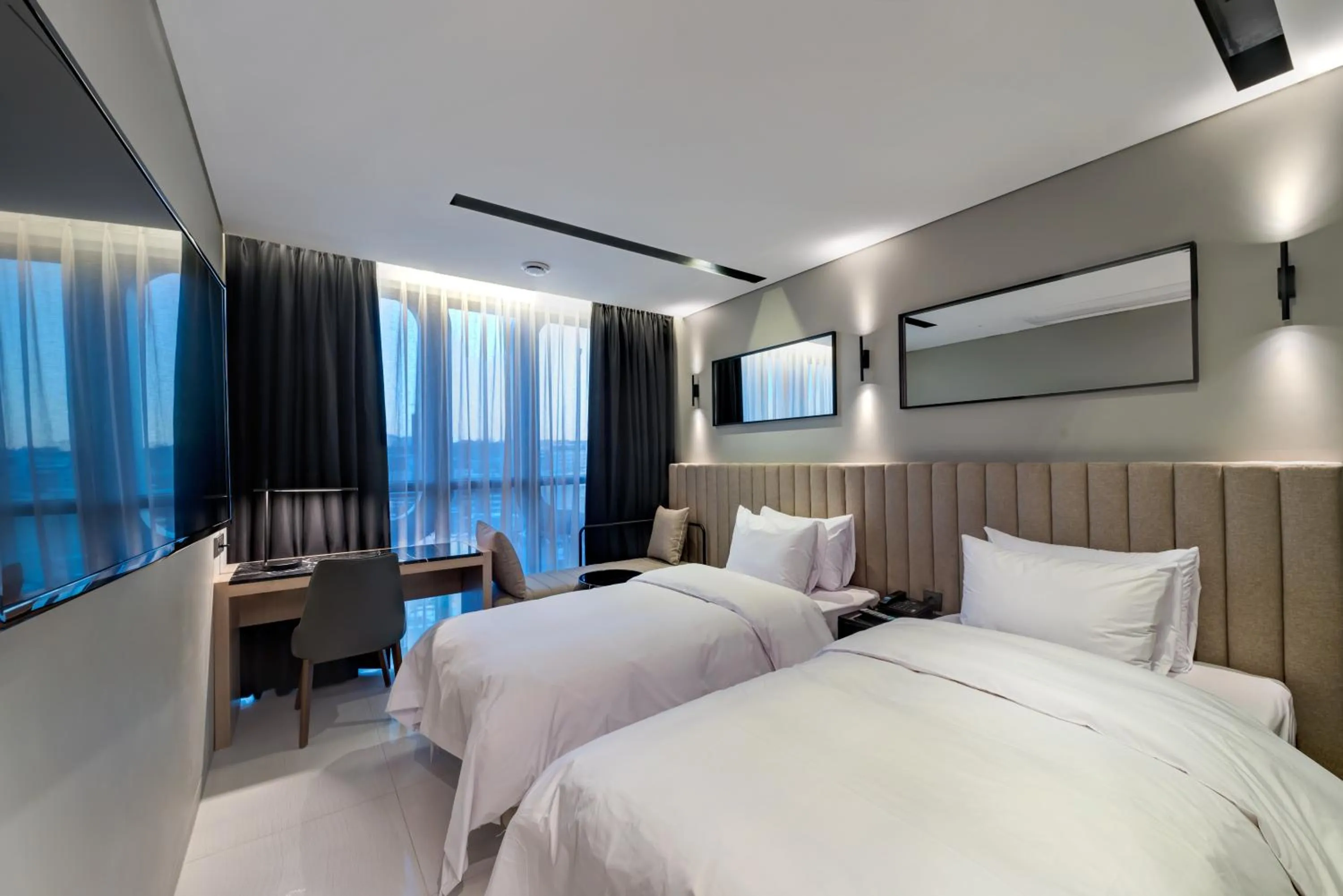 Bedroom, Bed in Hotel The Designers DDP