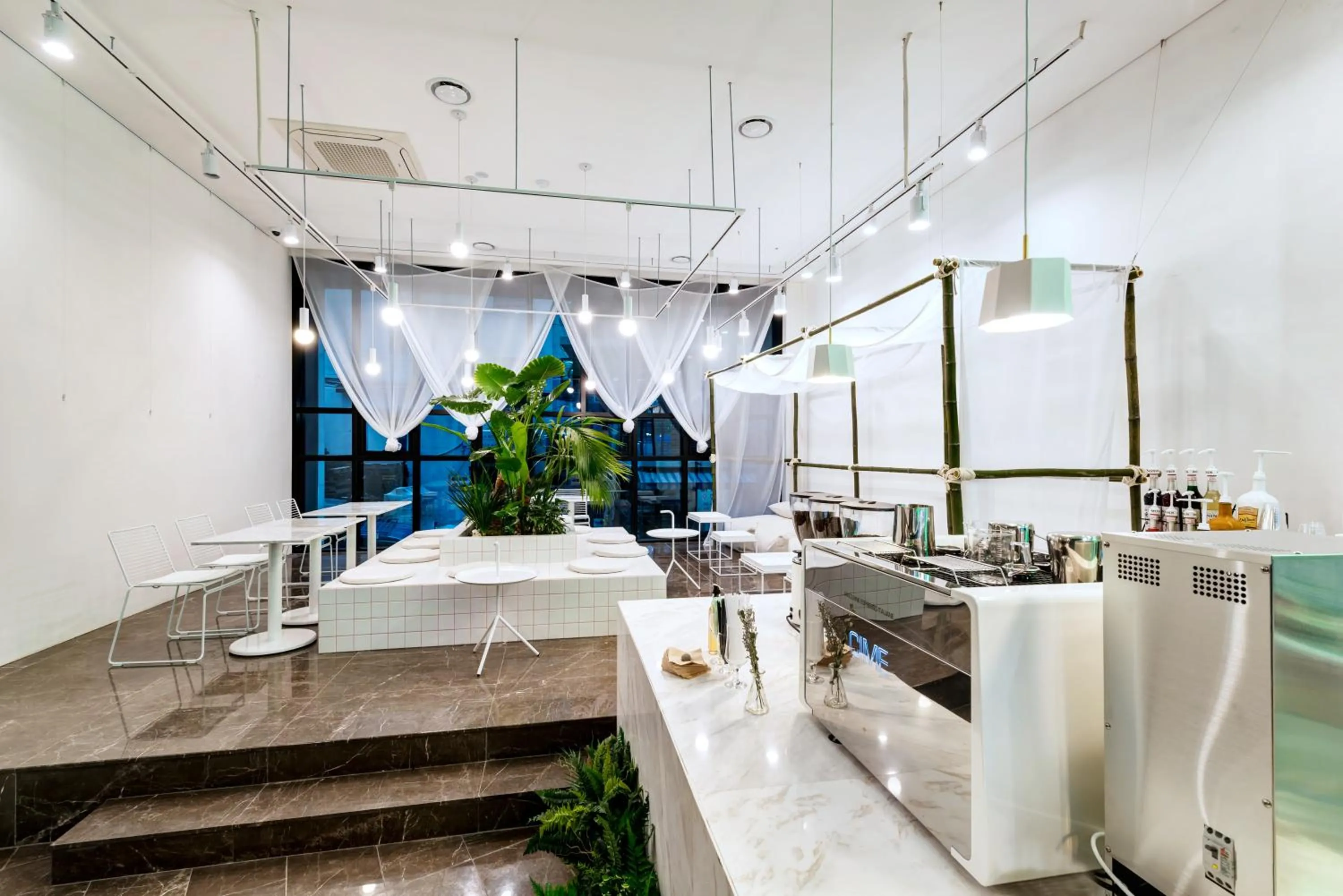 Area and facilities in Hotel The Designers DDP