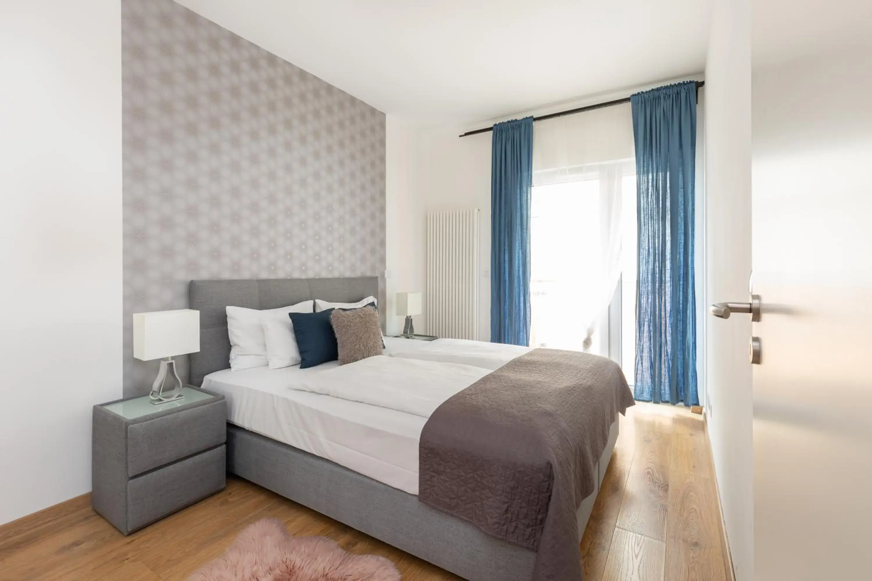 Superior Apartment with Balcony in SWU Broadway Superior Apartment with Balcony in SWU Broadway