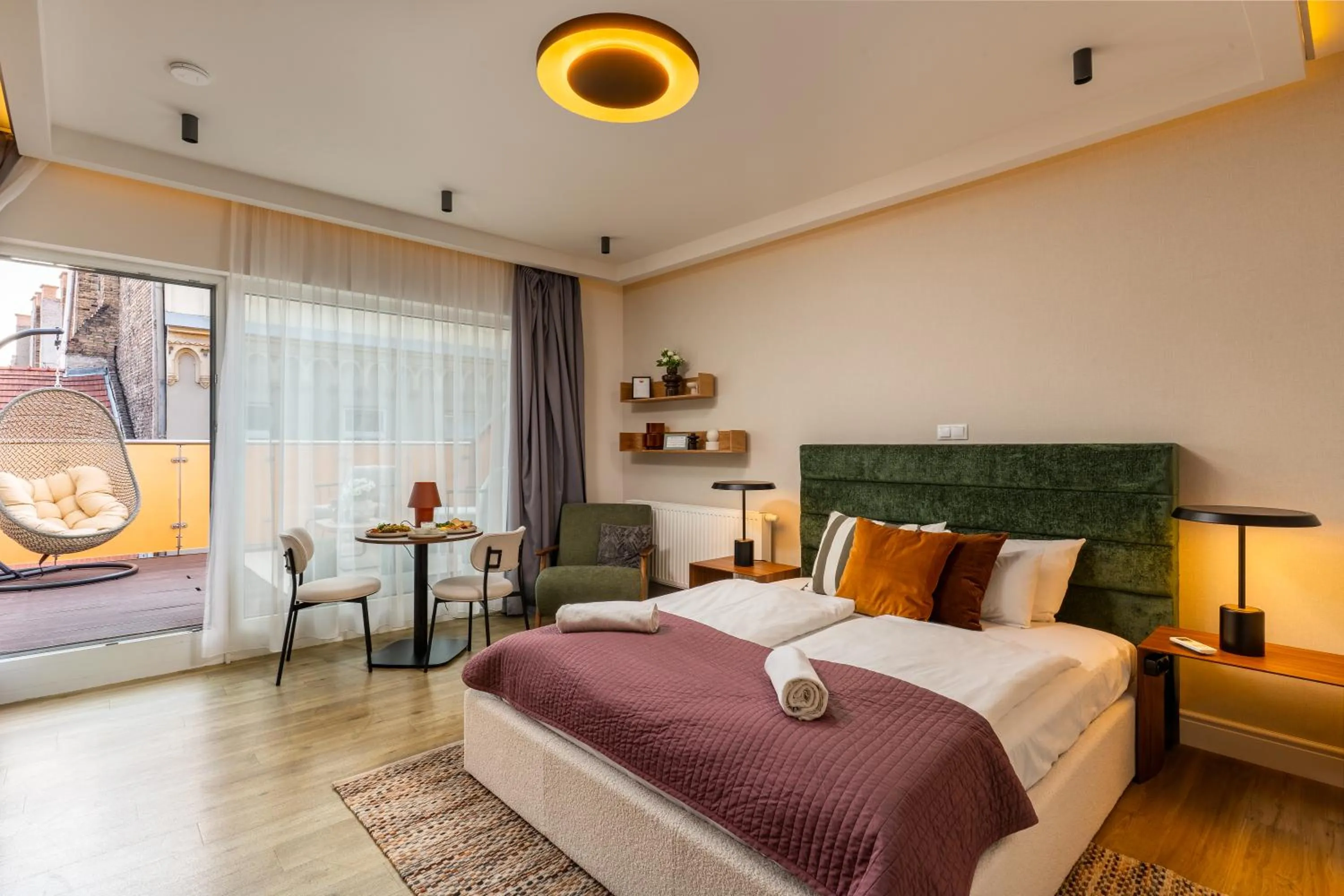 Bedroom, Bed in SWU Broadway