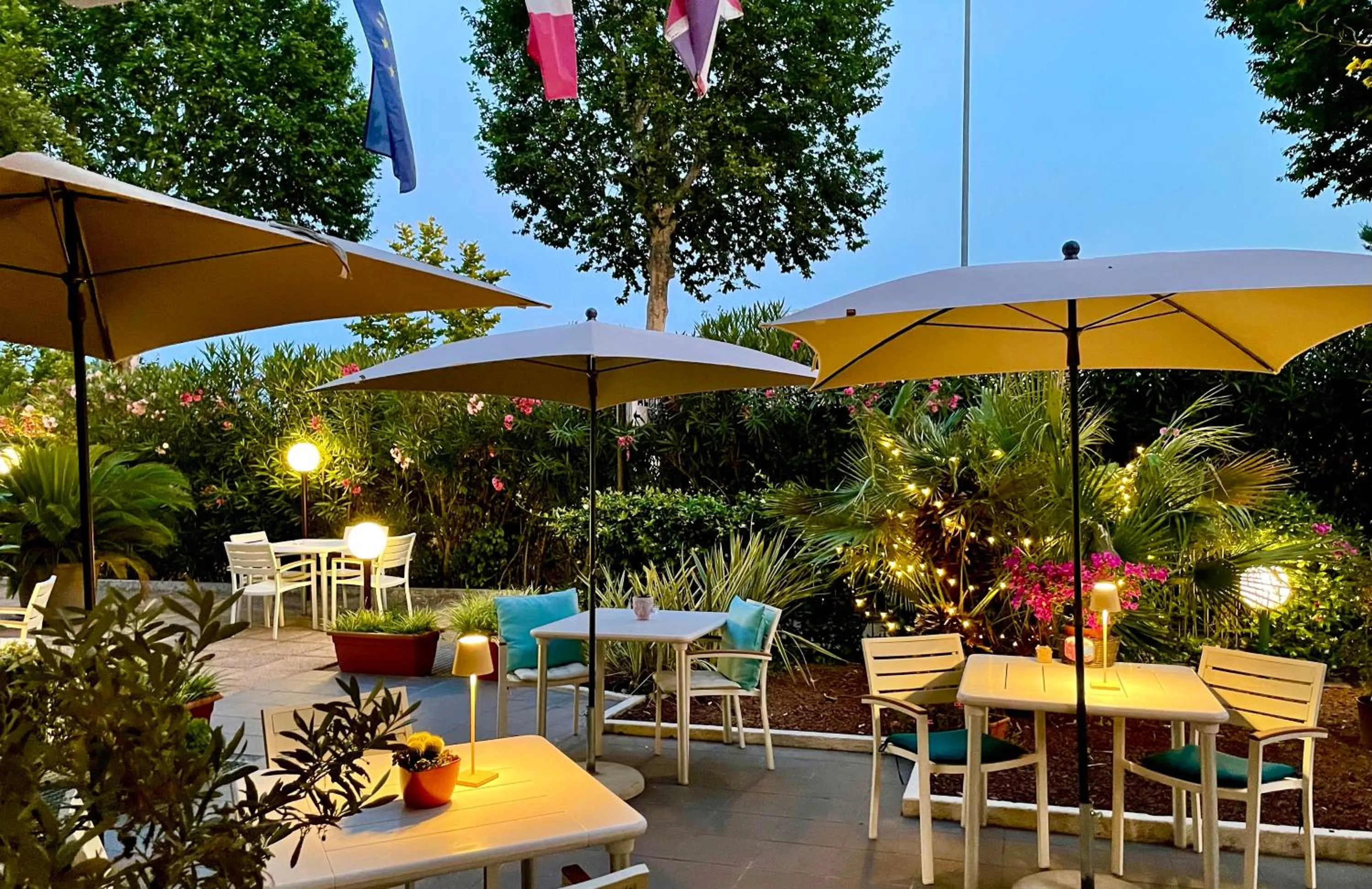 Garden in Hotel Alfieri