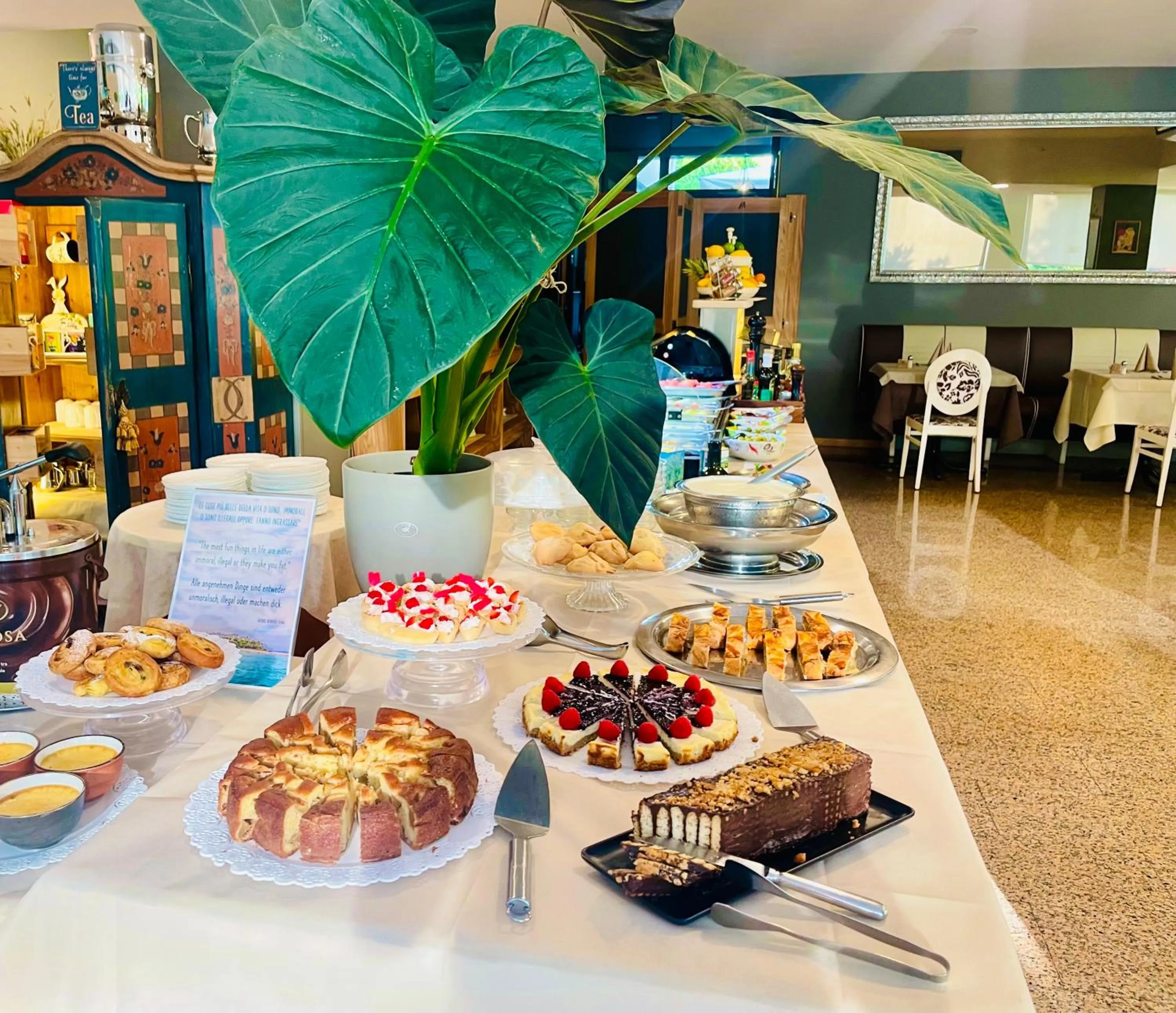 Breakfast in Hotel Alfieri