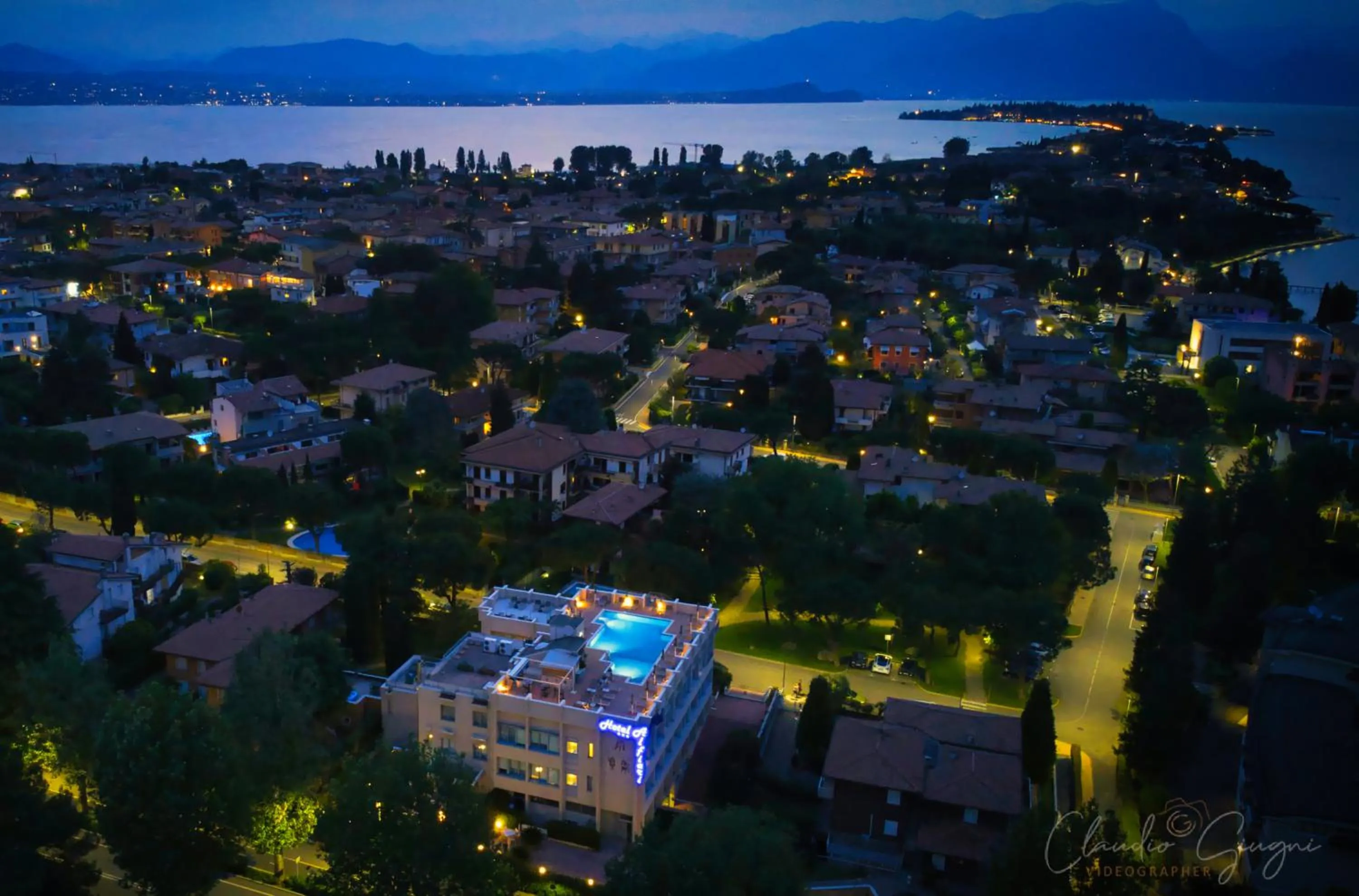 Property building in Hotel Alfieri