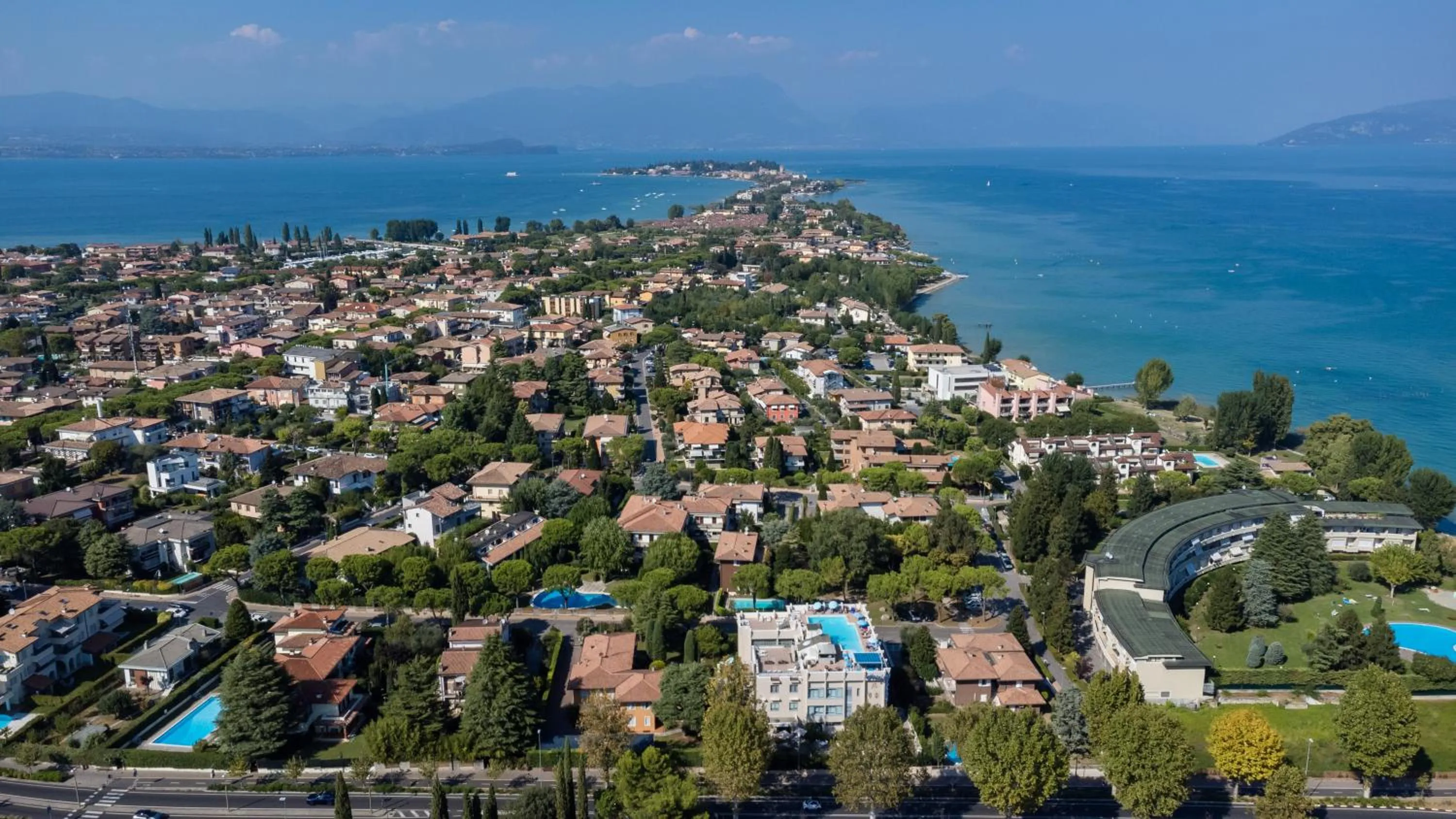 Natural landscape in Hotel Alfieri