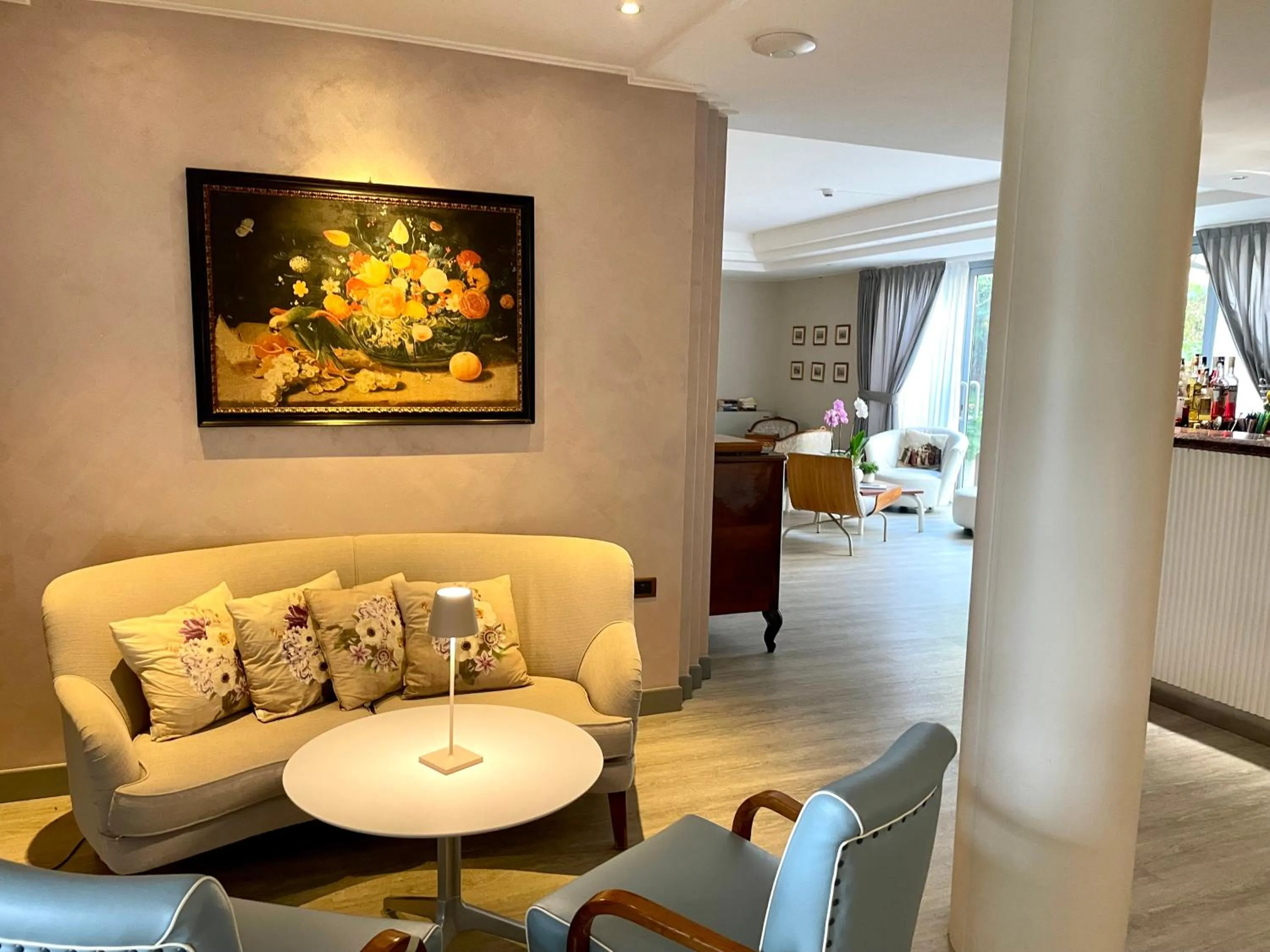 Lobby or reception in Hotel Alfieri