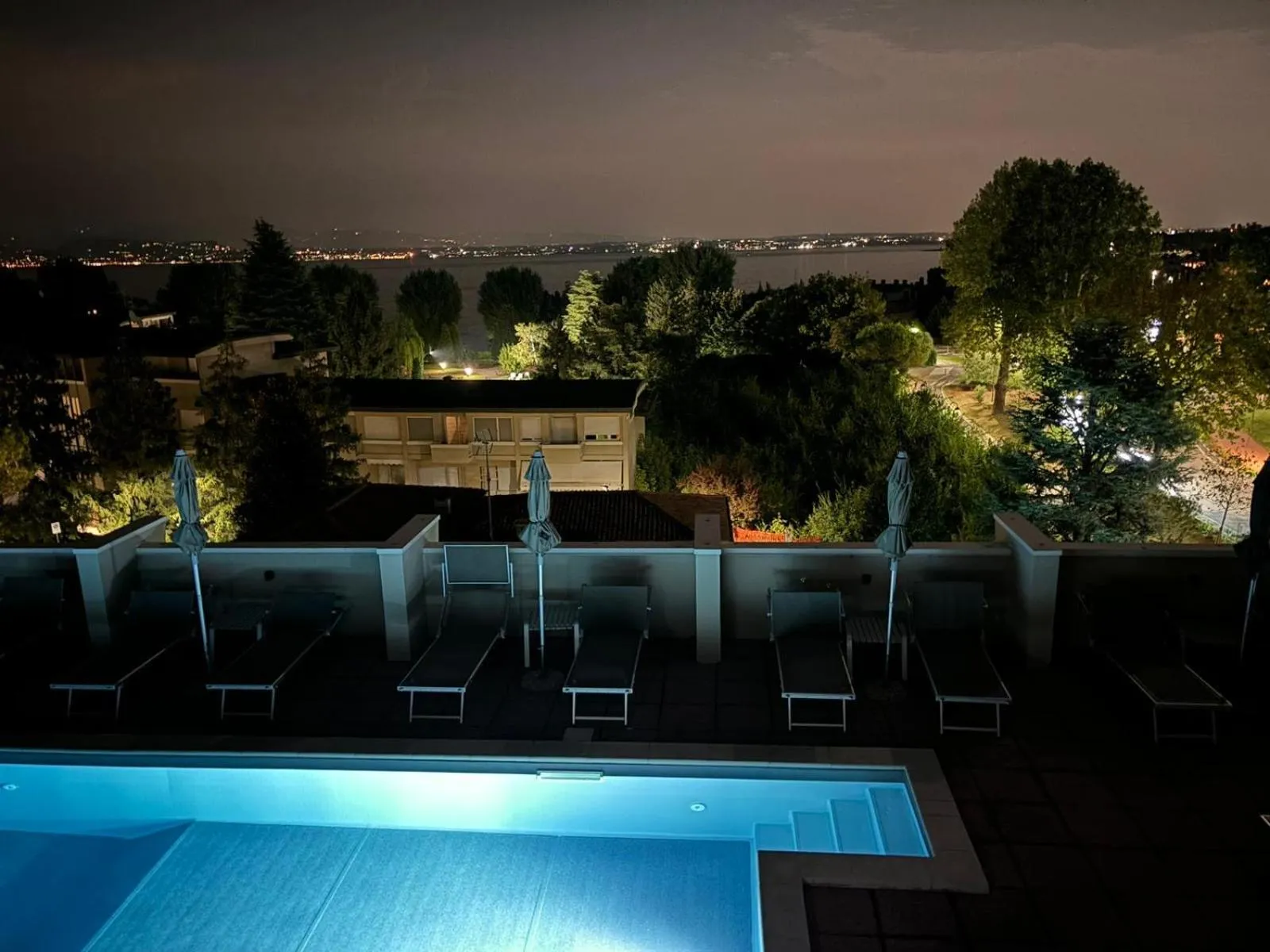 Swimming pool in Hotel Alfieri