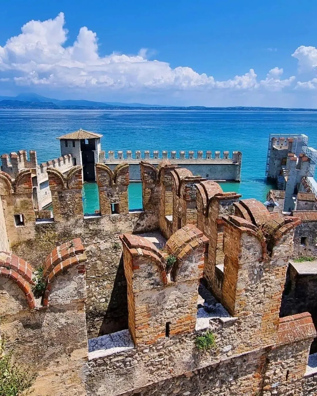 Nearby landmark in Hotel Alfieri