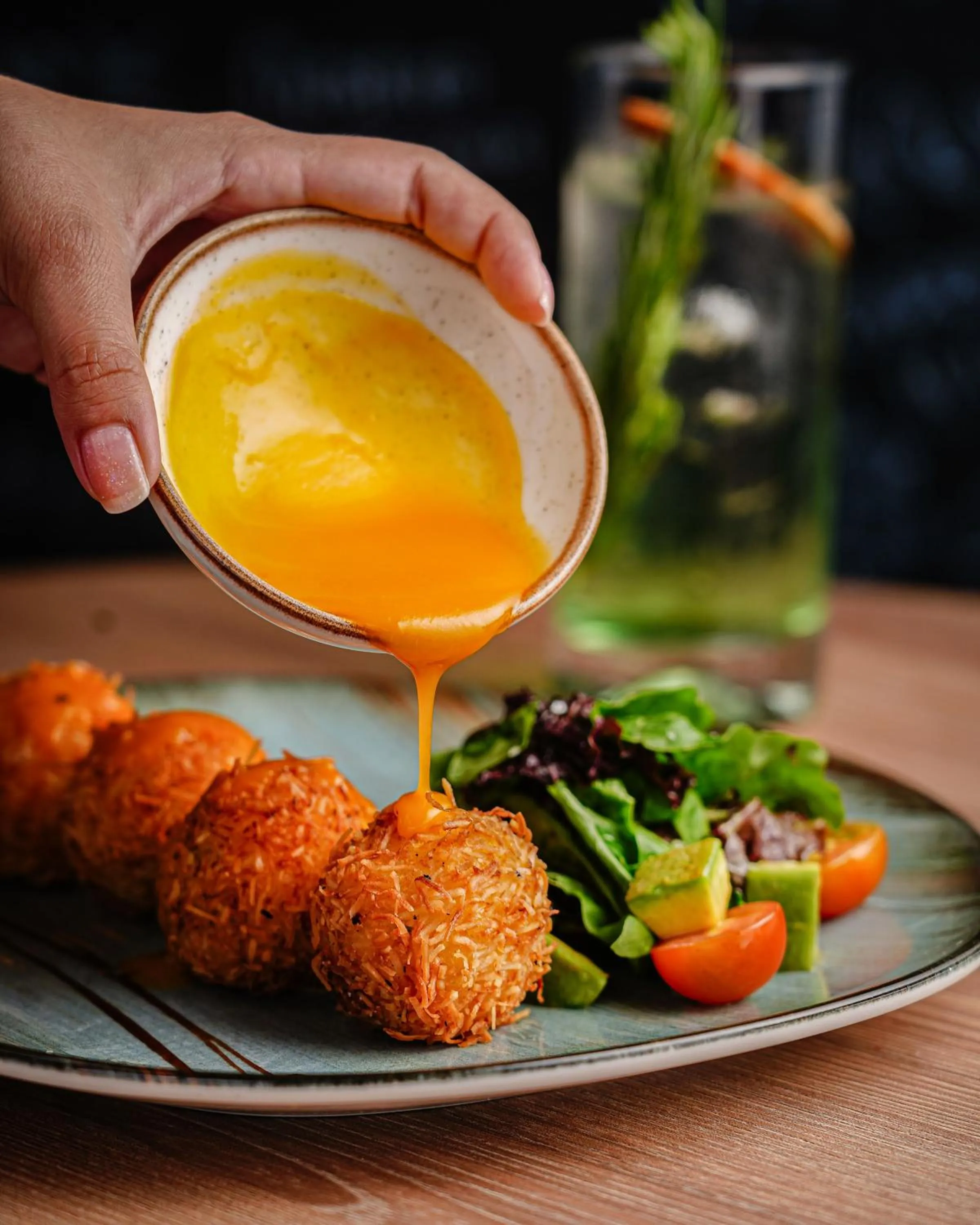 Restaurant/places to eat in Torca Hotel