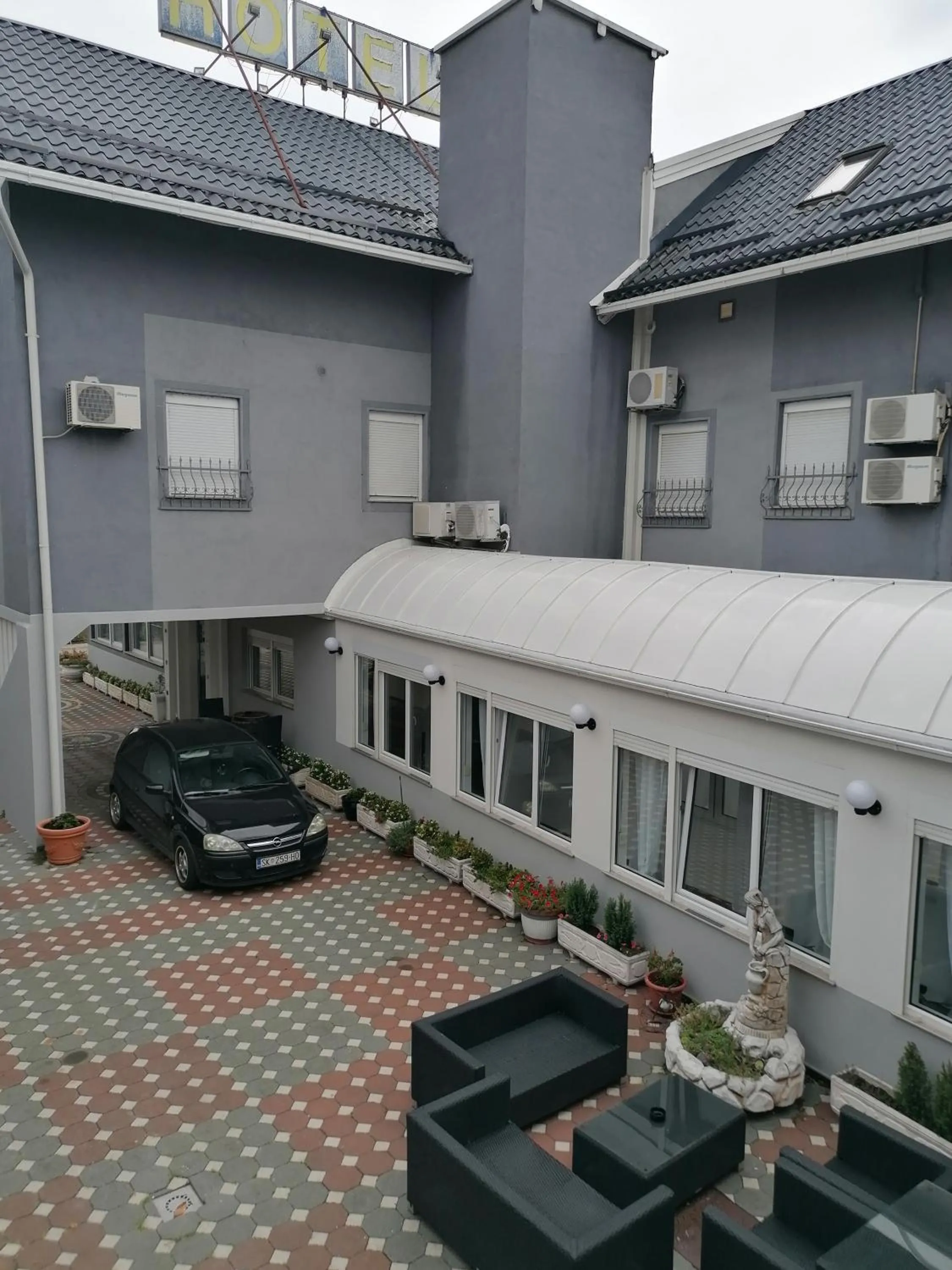 Property building in Hotel Garny Pleso