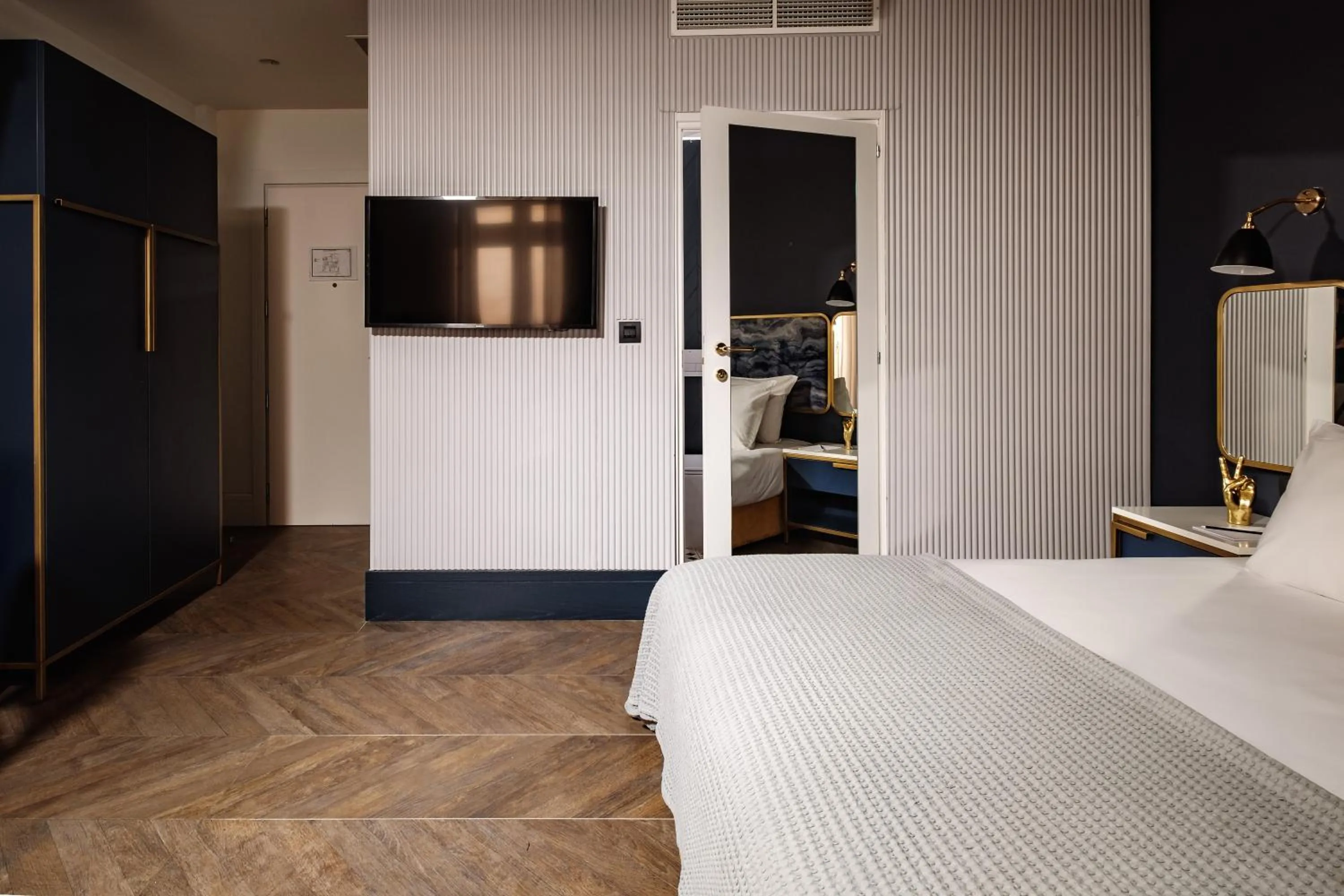 Bedroom, Bed in The Cumberland by NEU Collective