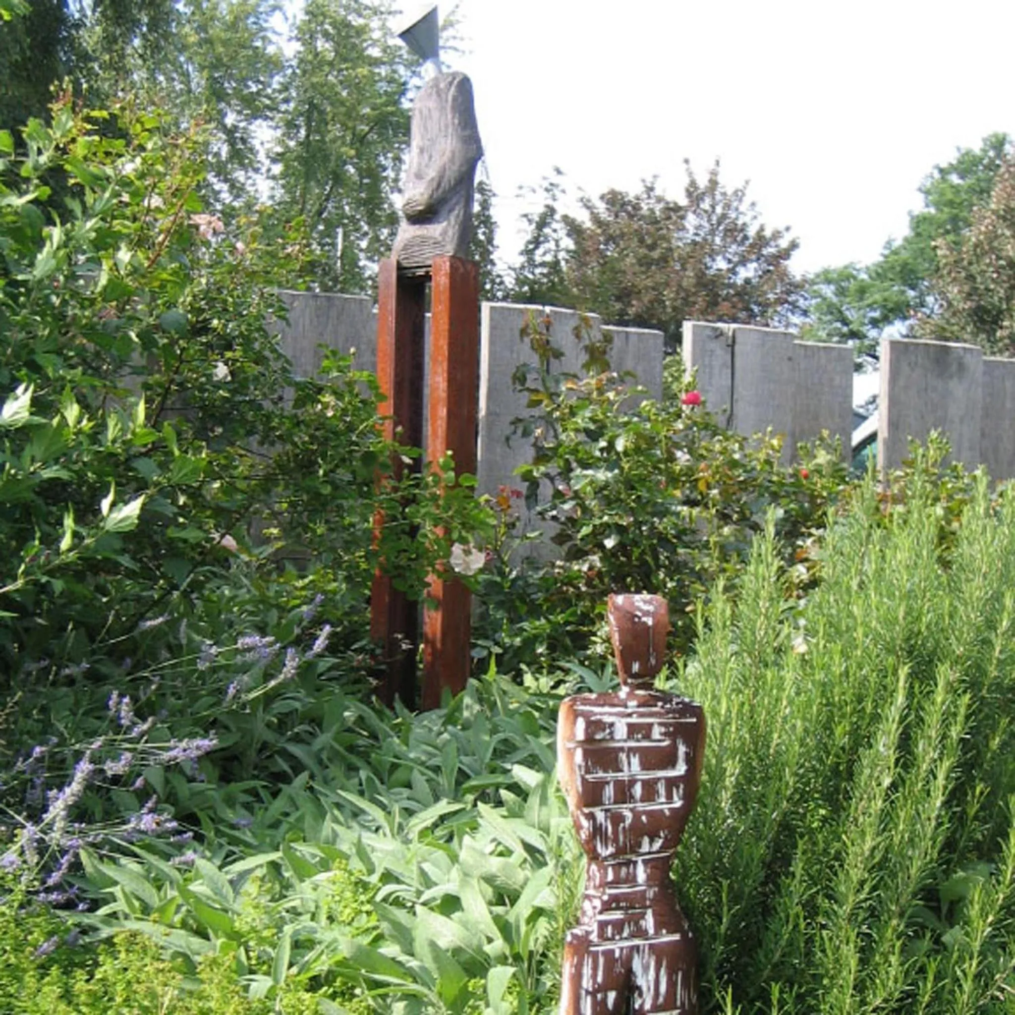 Garden view in Hotel Eikamper Höhe