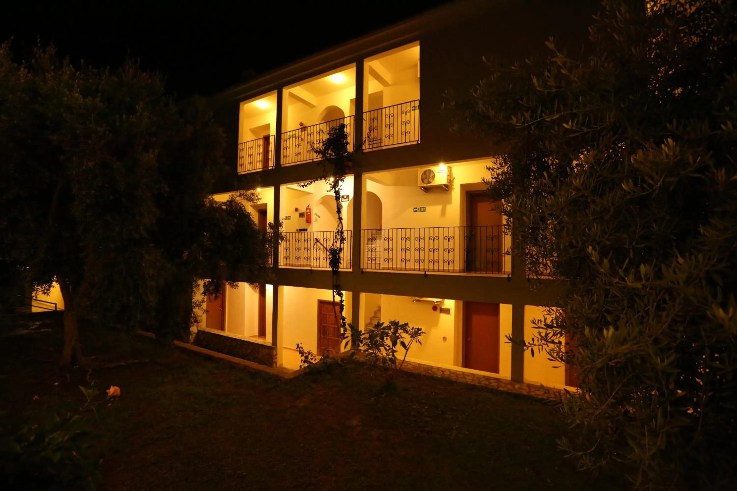 Garden in The Tower Hotel