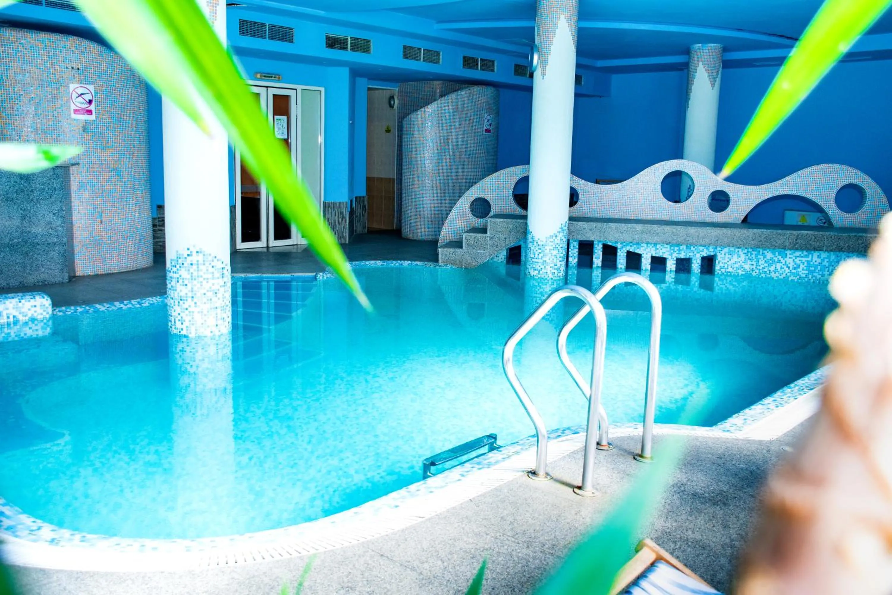 Swimming pool in Hotel Orphey