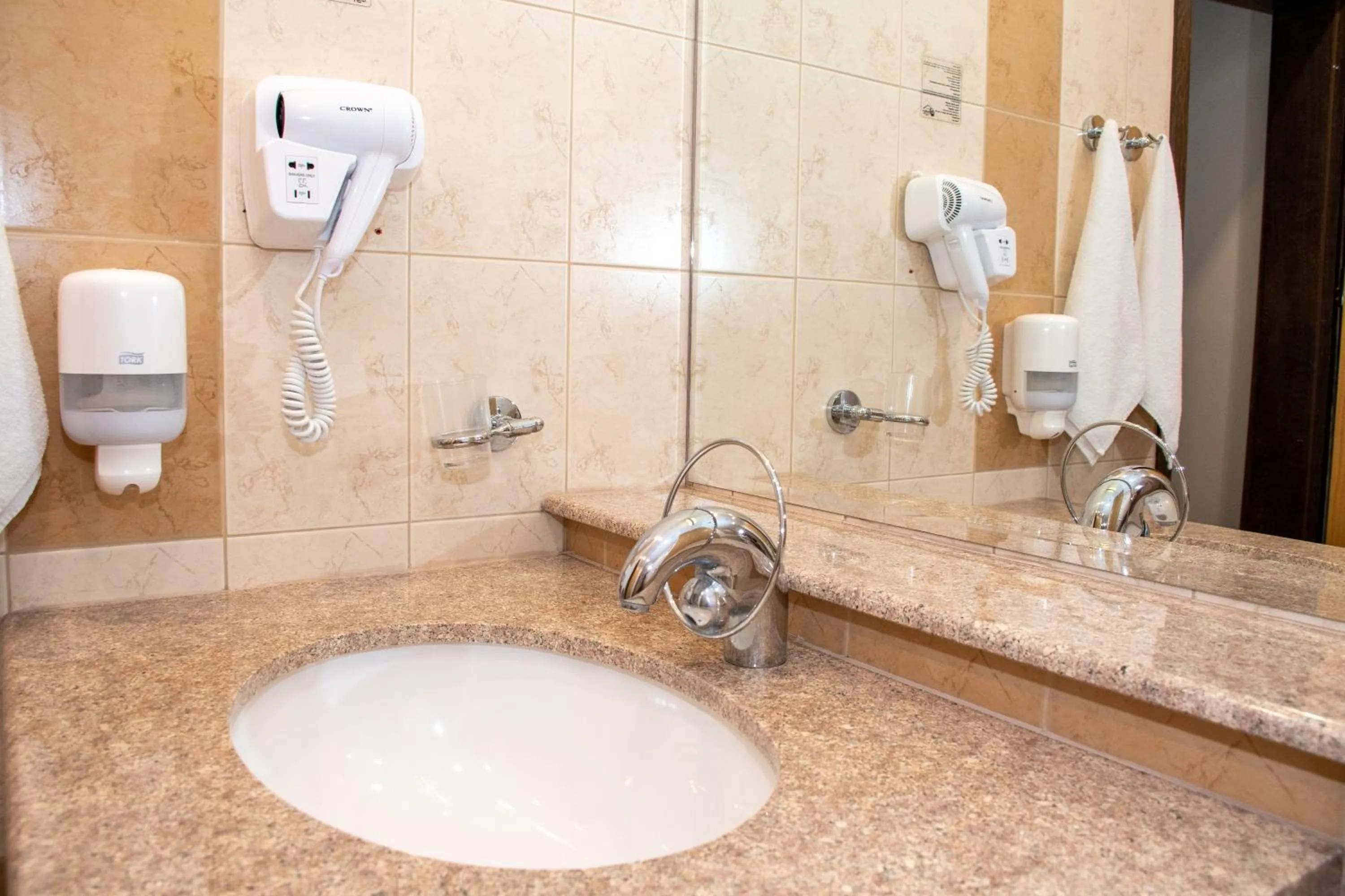 Bathroom in Hotel Orphey