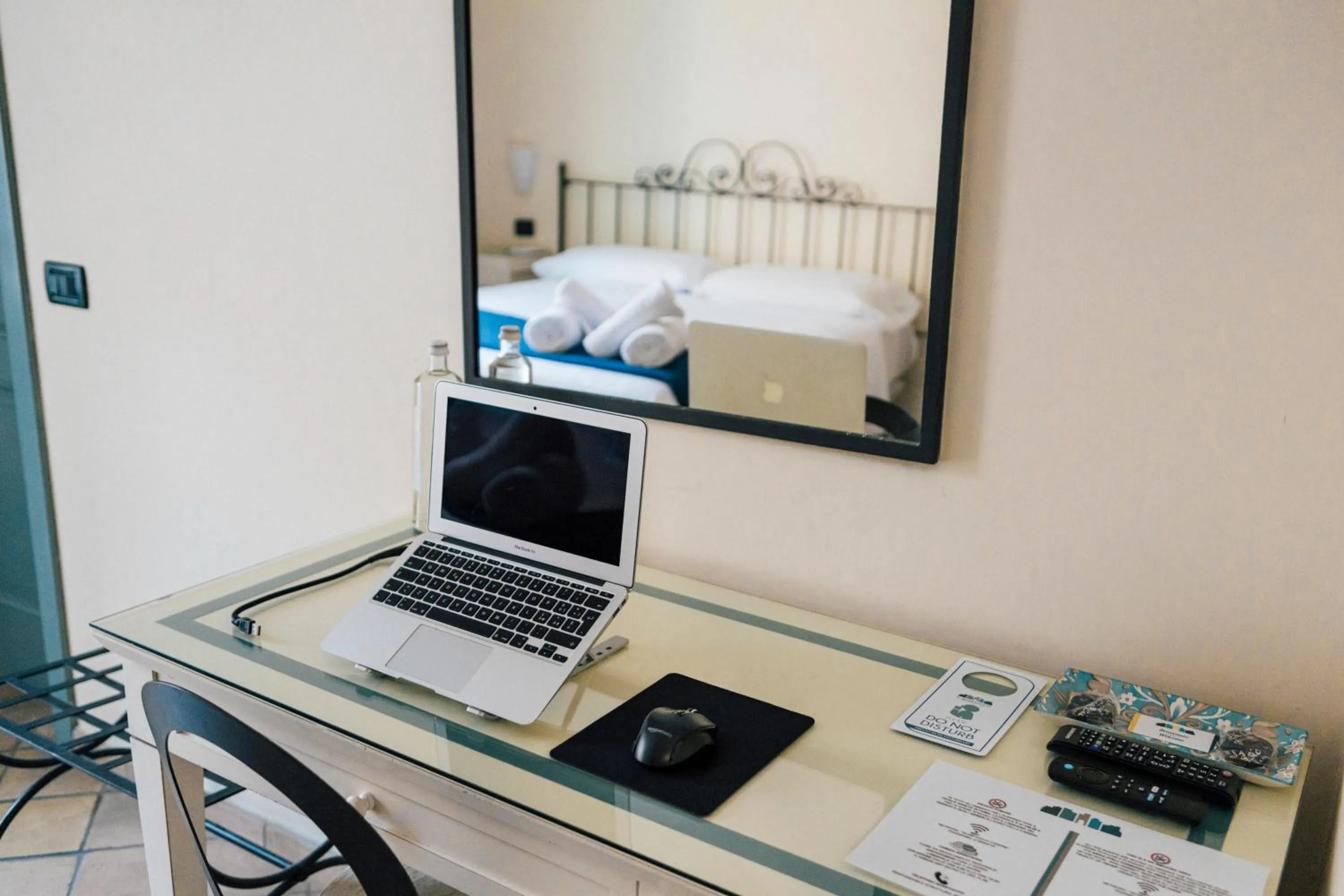 TV and multimedia, Bed in Quartuccio - Albergo Diffuso - Gaeta