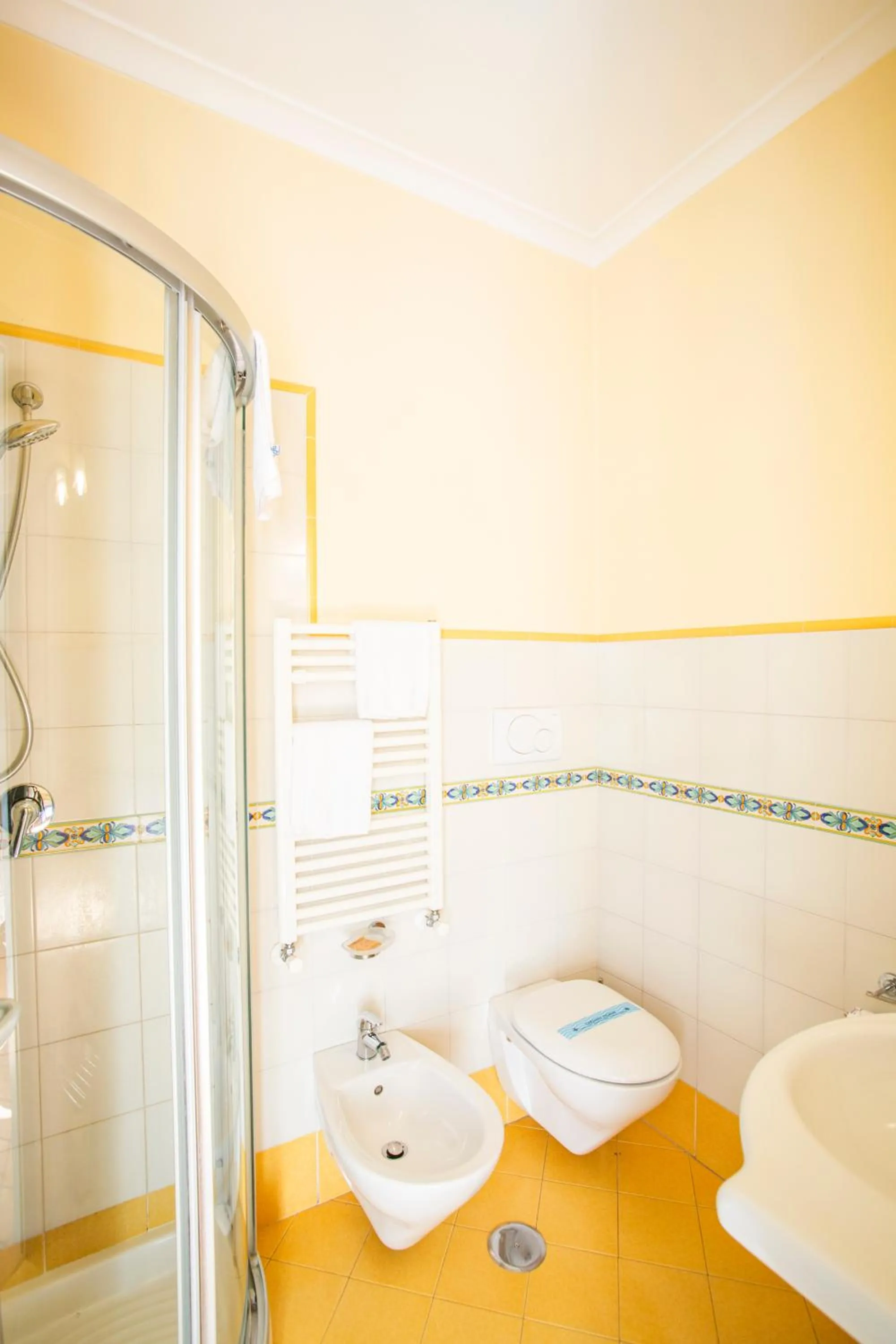 Shower in Quartuccio - Albergo Diffuso - Gaeta