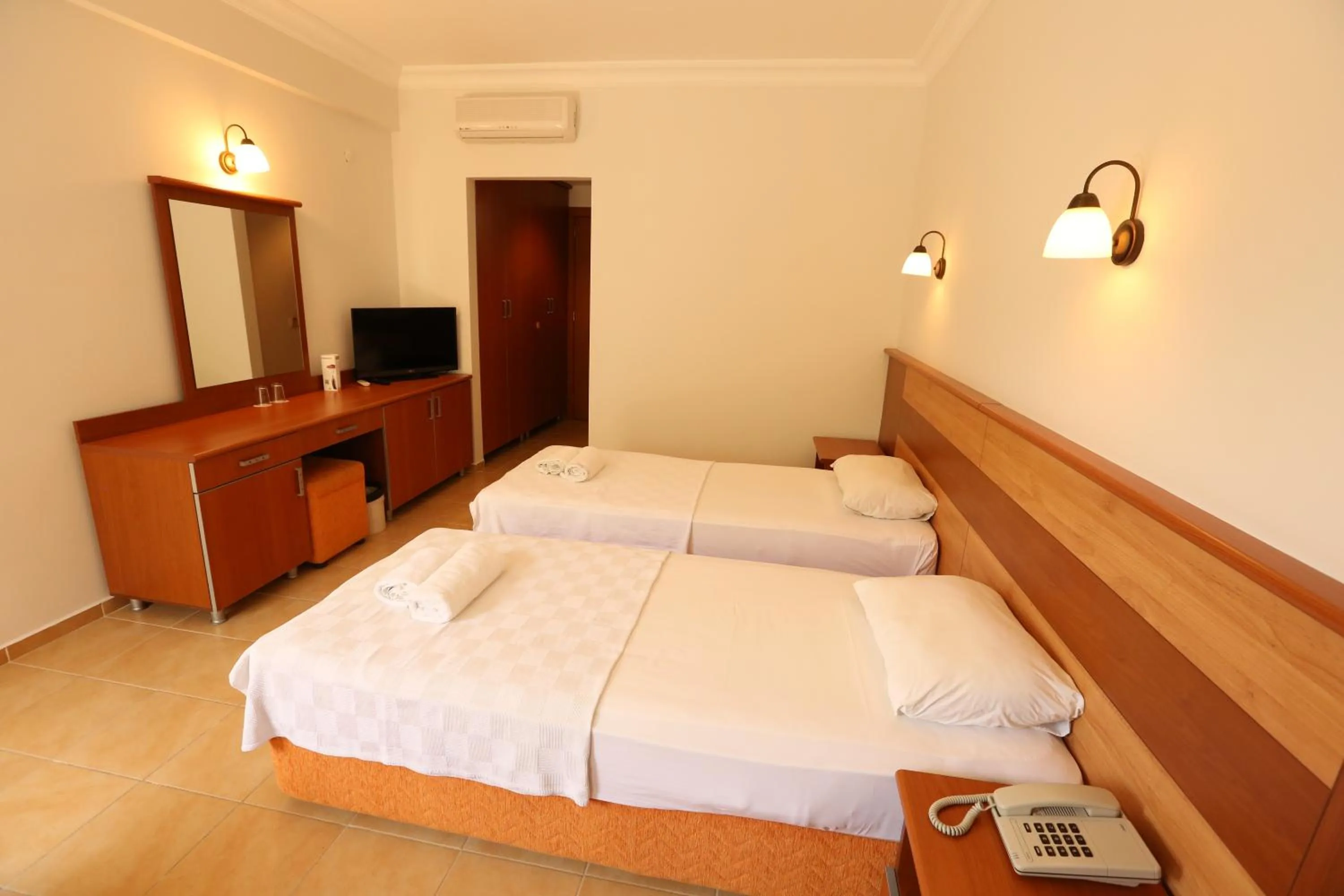 Bed in Mavruka Hotel