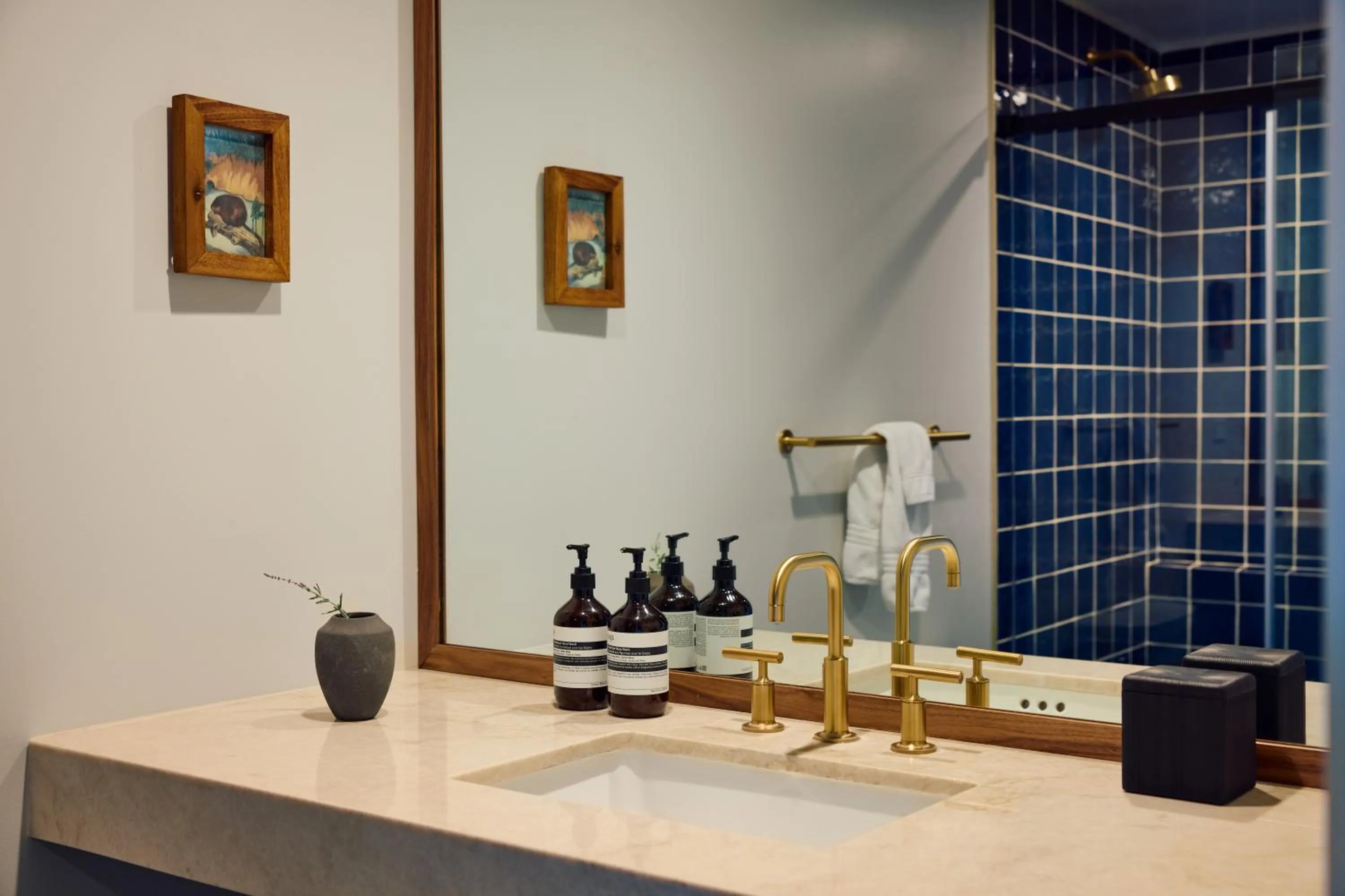 Bathroom in Hotel Marina Riviera