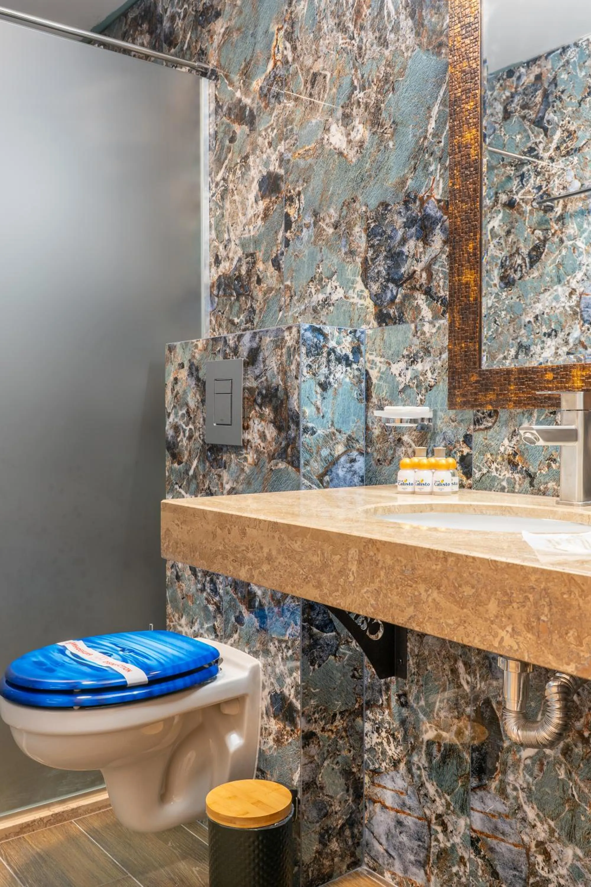 Toilet in Royal Calisto Hotel