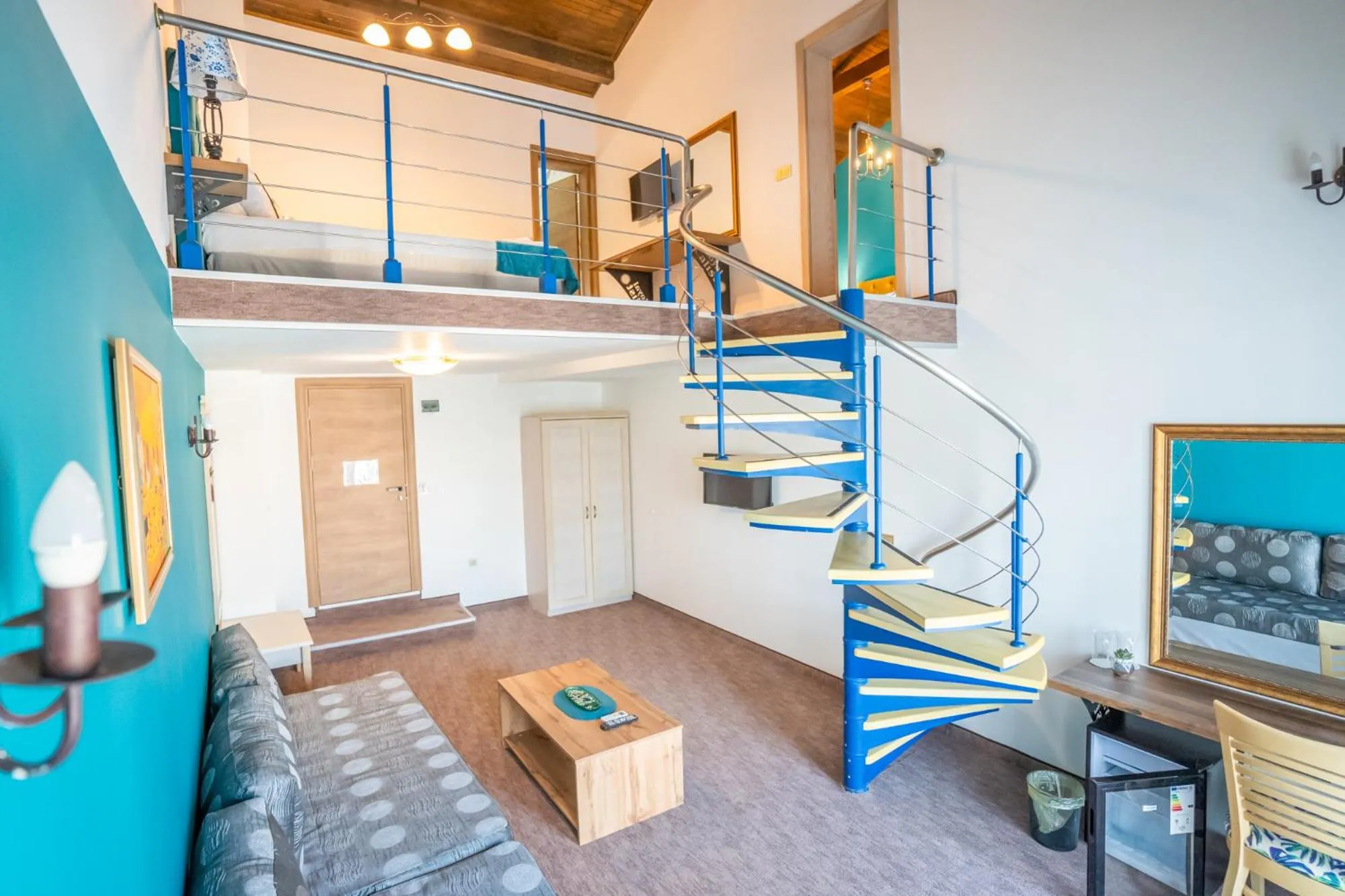 TV and multimedia in Royal Calisto Hotel