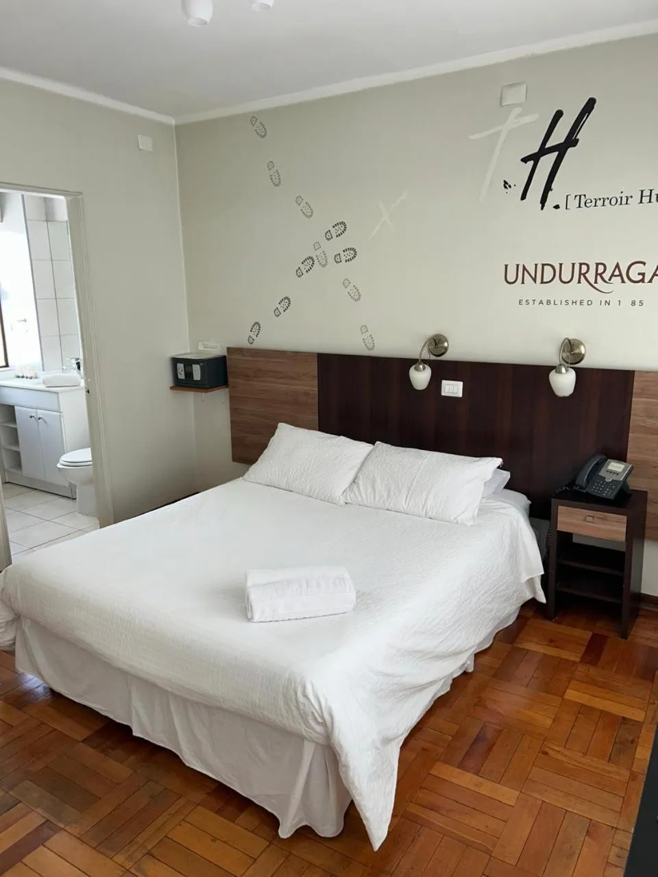 Bed in Hotel Plaza Ñuñoa