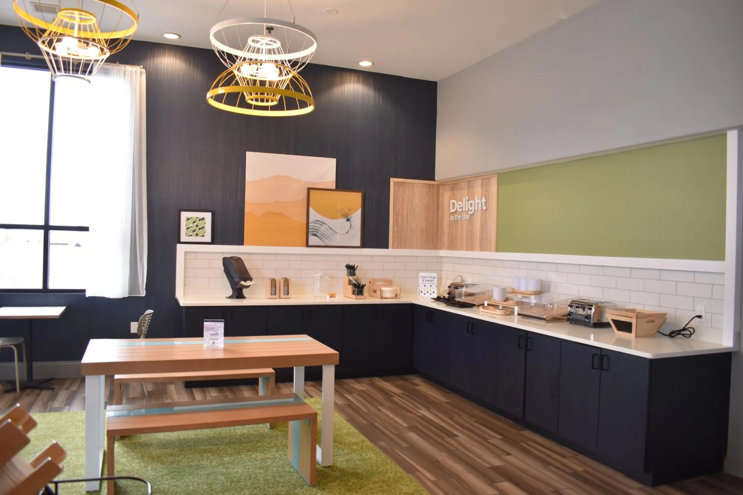 Breakfast in Spark By Hilton Albuquerque North I-25