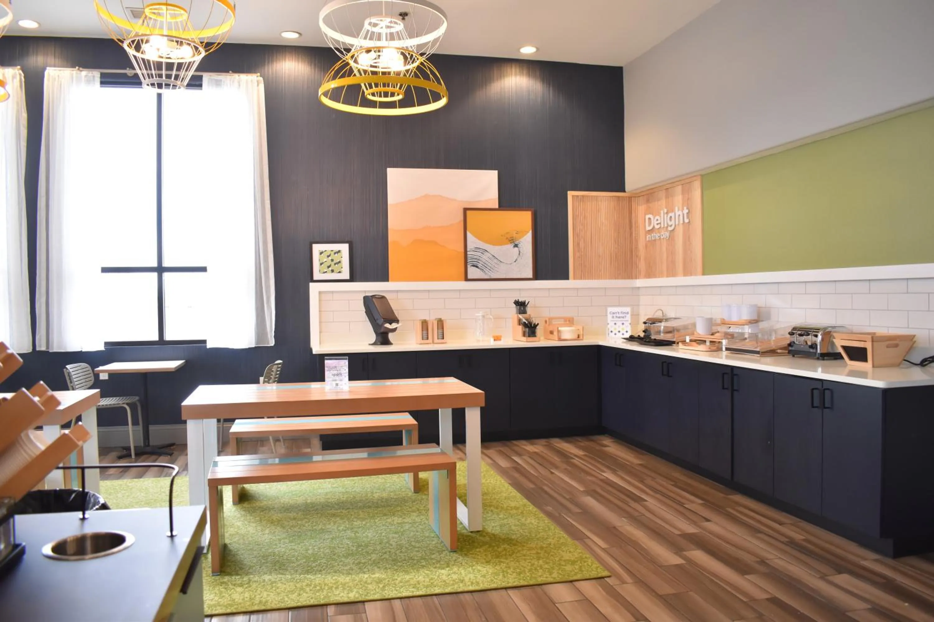 Breakfast in Spark By Hilton Albuquerque North I-25