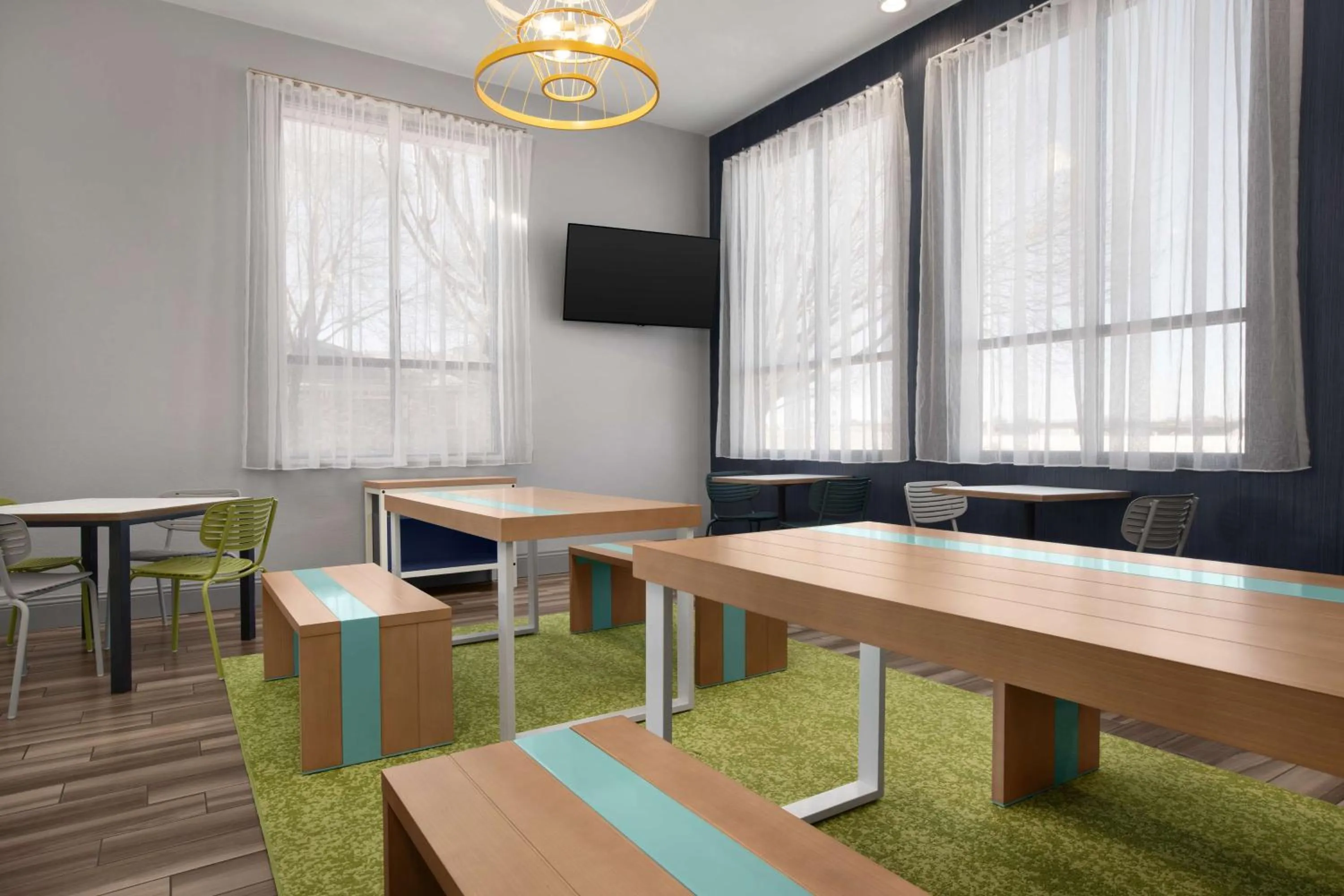 Lobby or reception in Best Western Plus Executive Suites Albuquerque