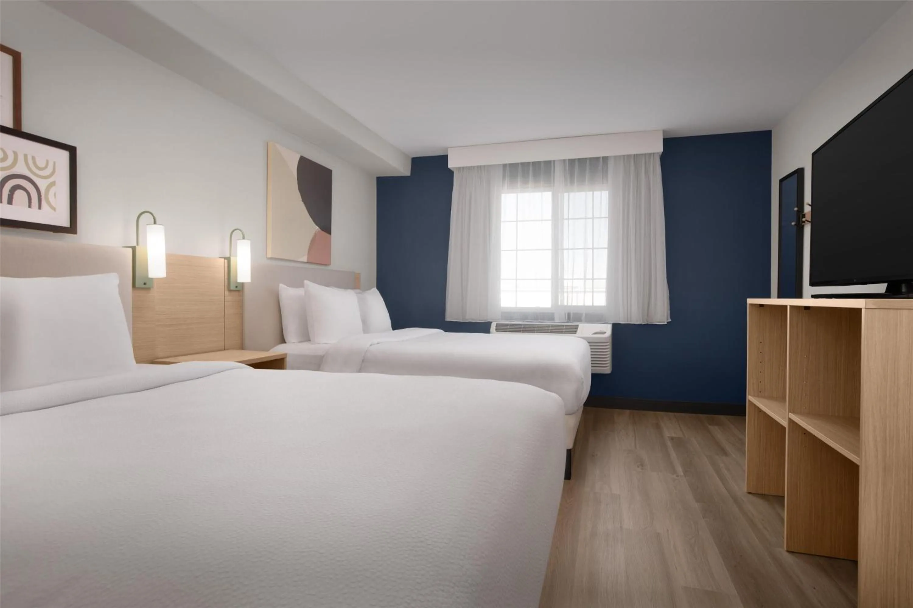 Bed in Spark By Hilton Albuquerque North I-25