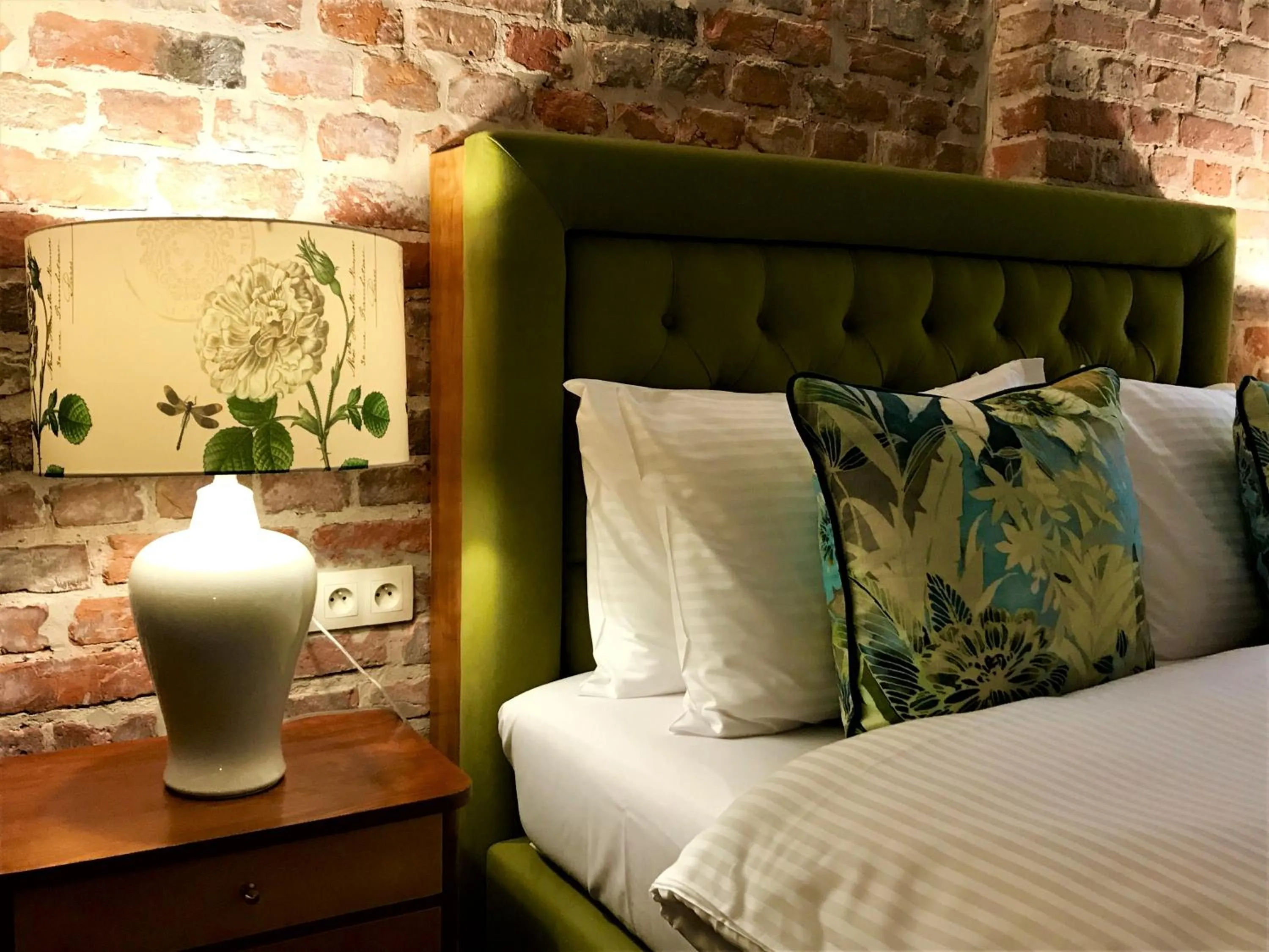 Bedroom, Bed in SLEEPWELL NOWY ŚWIAT - entrance from Ordynacka 14St, through the courtyard