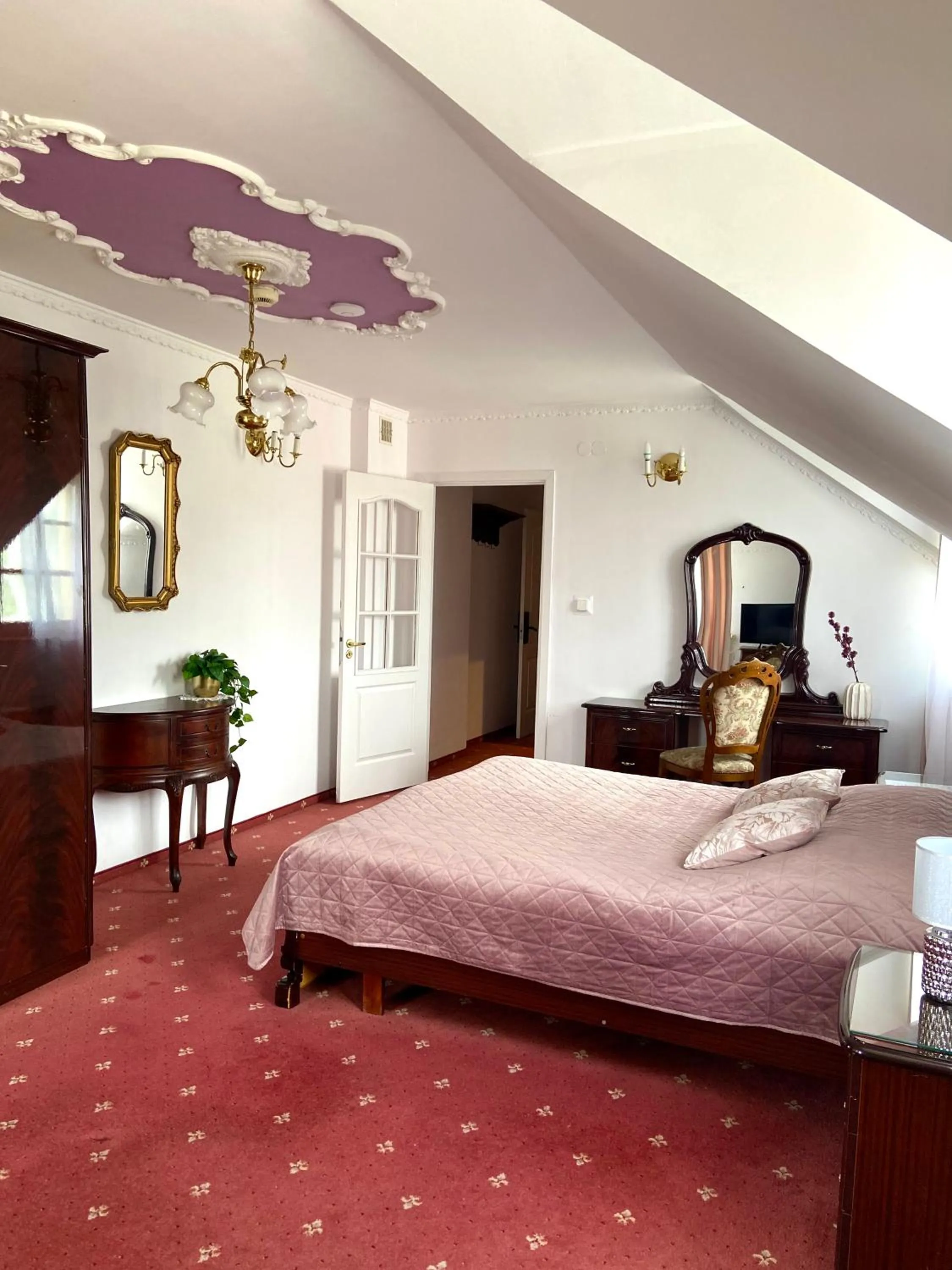 Bed in Dwór Szczepańskich