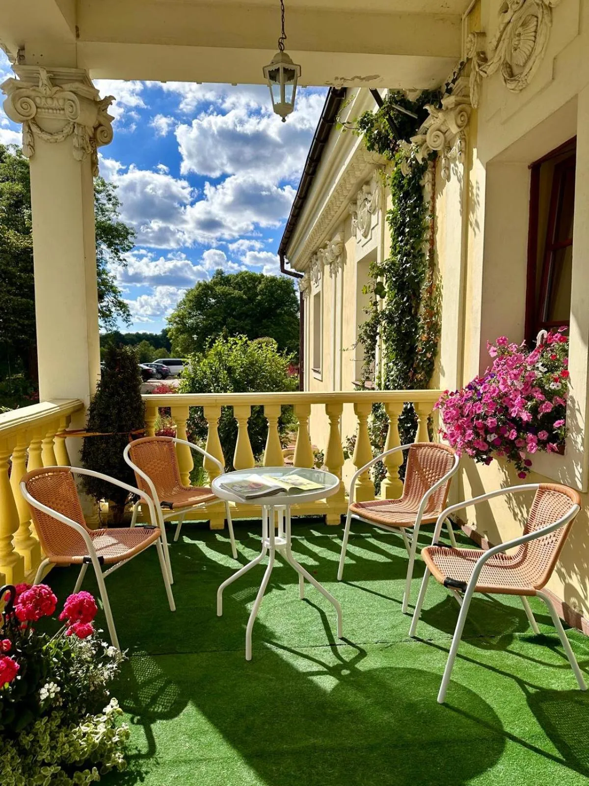 Patio in Dwór Szczepańskich