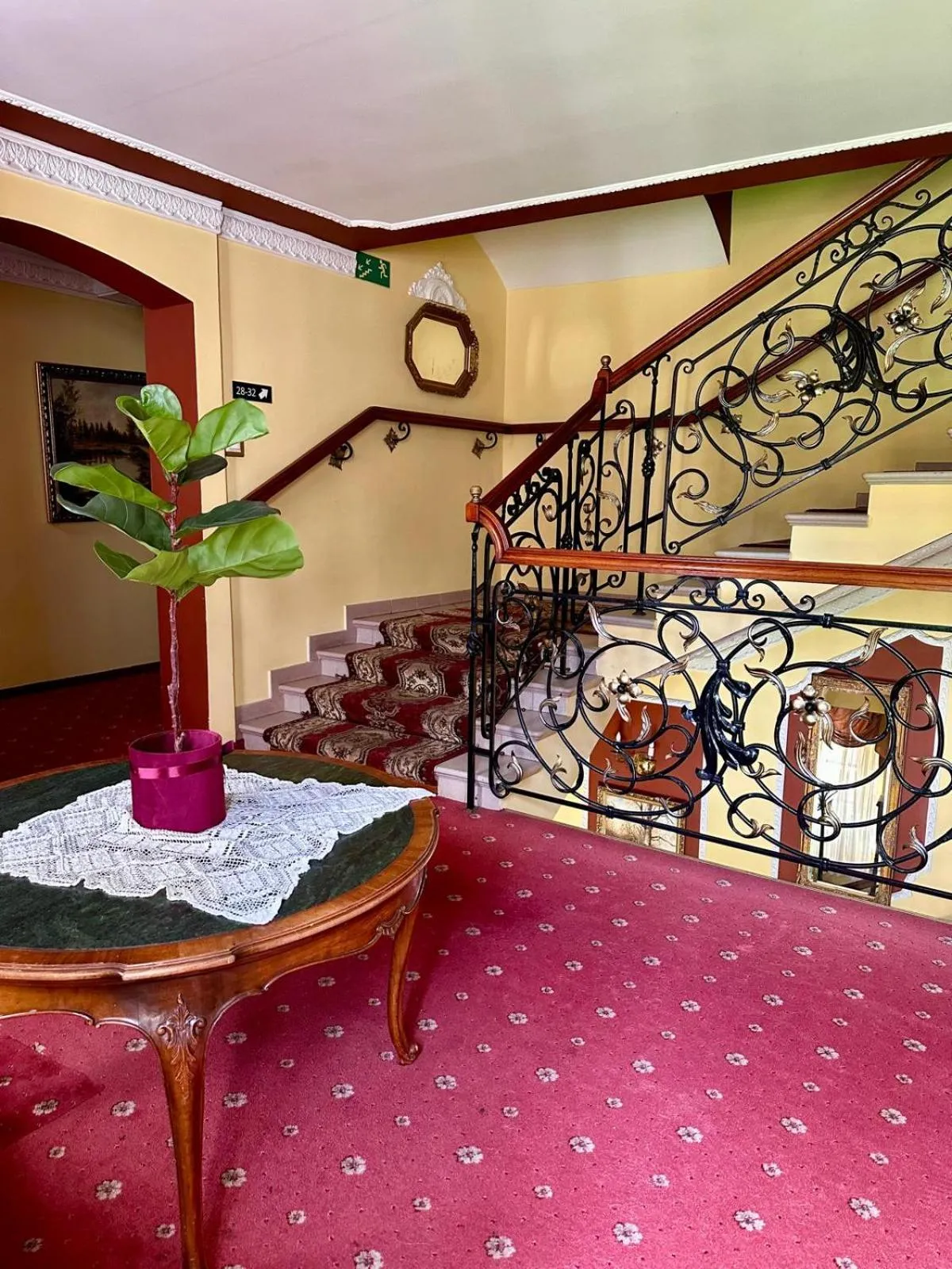 Seating area in Dwór Szczepańskich