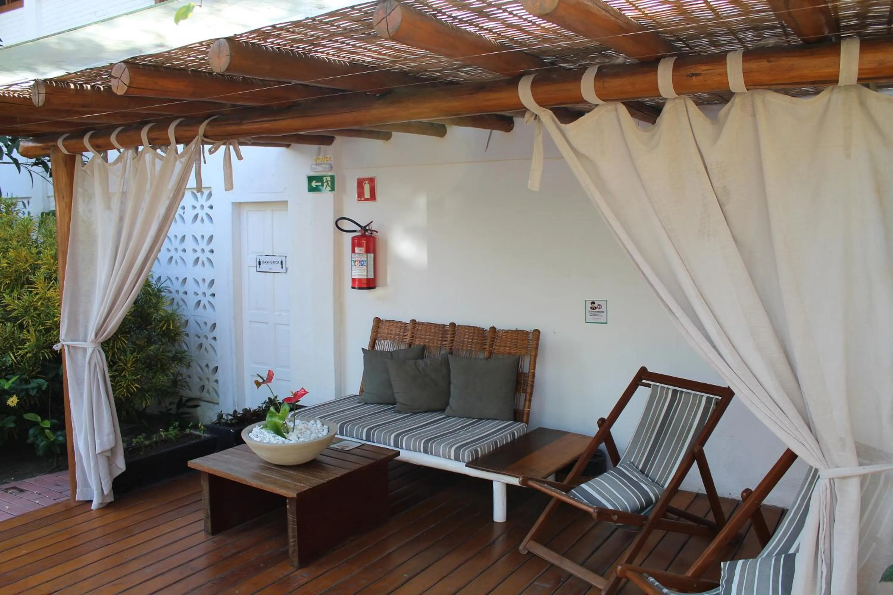 Swimming pool in Pousada Cheiro Verde